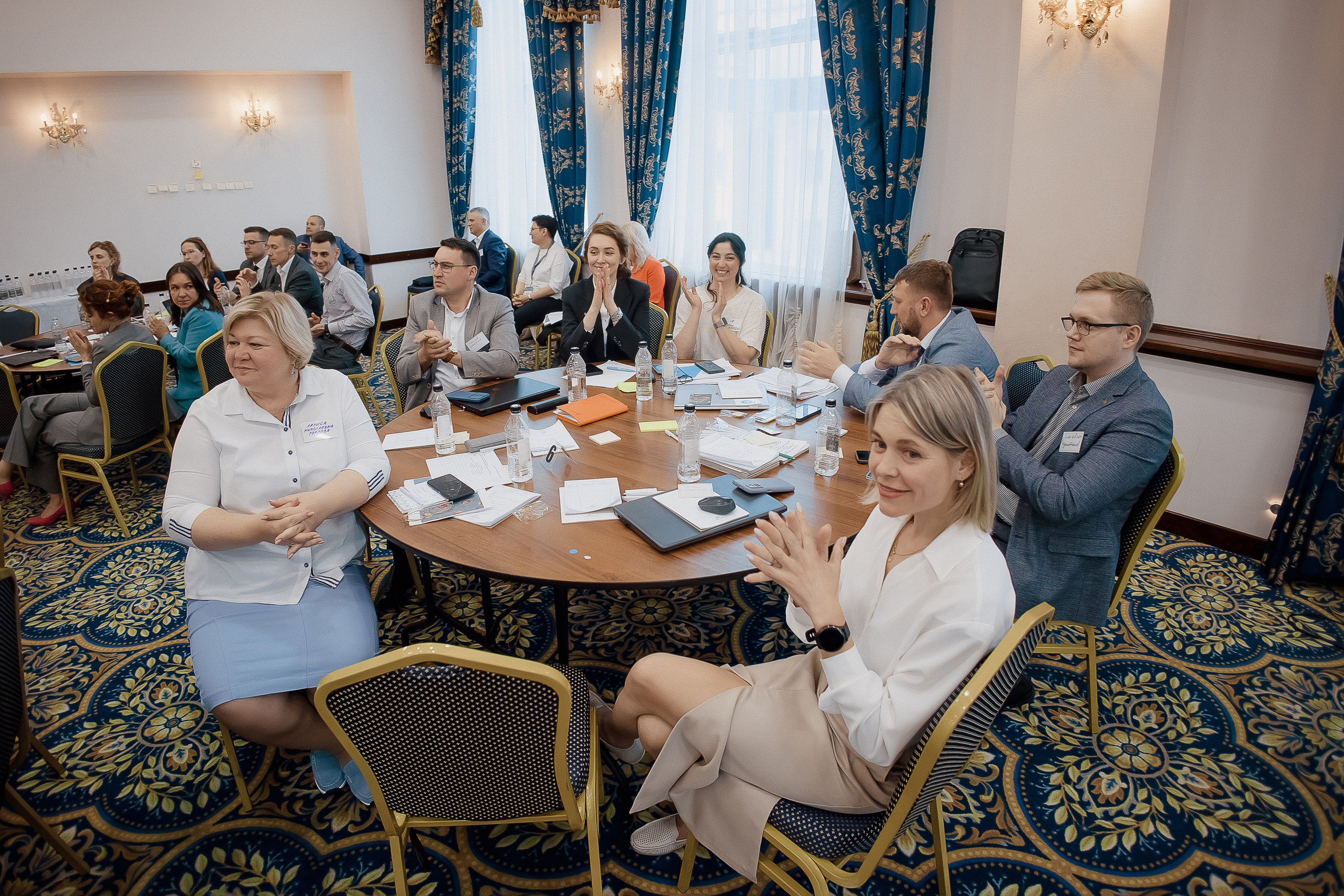 Конференция. Свадебный фотограф