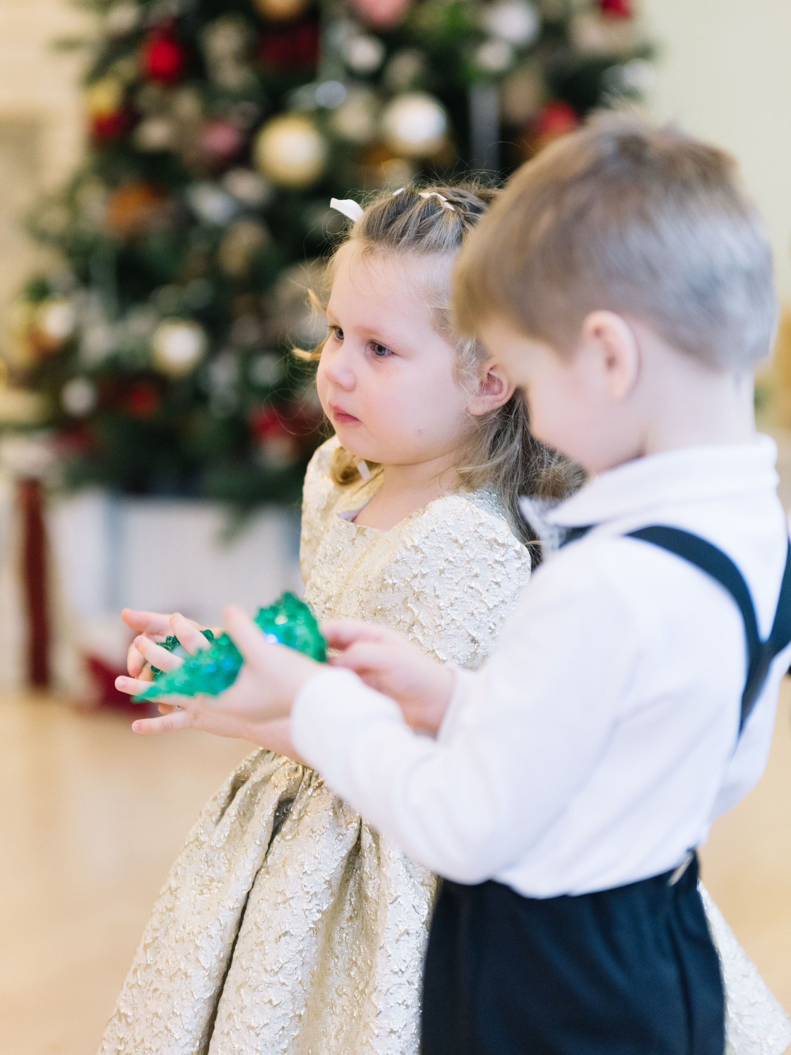 НОВОГОДНИЙ ПРАЗДНИК В МЛАДШЕЙ ГРУППЕ. Концертный и репортажный фотограф в Москве и Санкт-Петербурге Мария