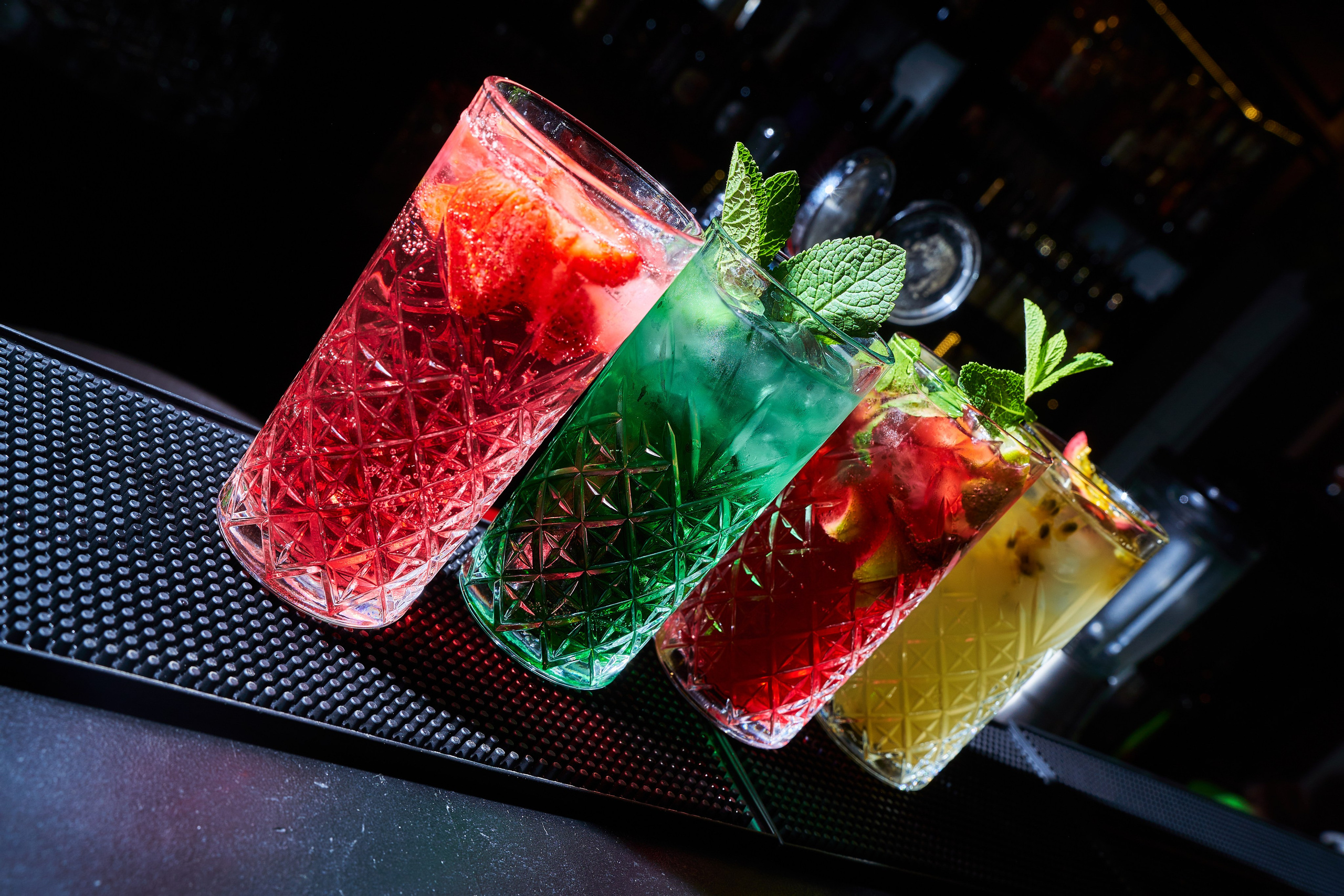 Предметная и фудсъёмка в Москве. Фото для маркетплейсов. Фотограф Петр Анисимов