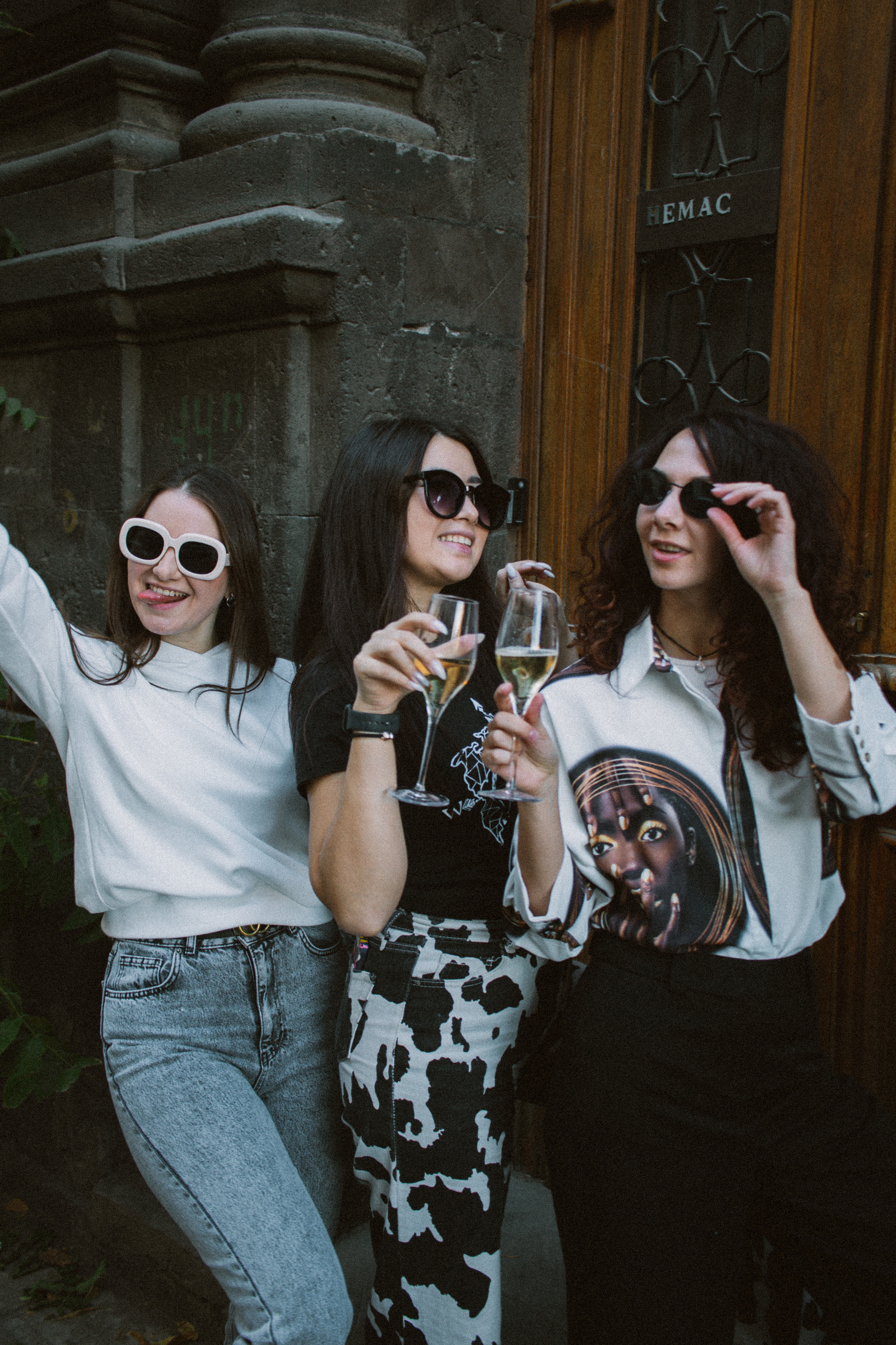 Подруги. Главная