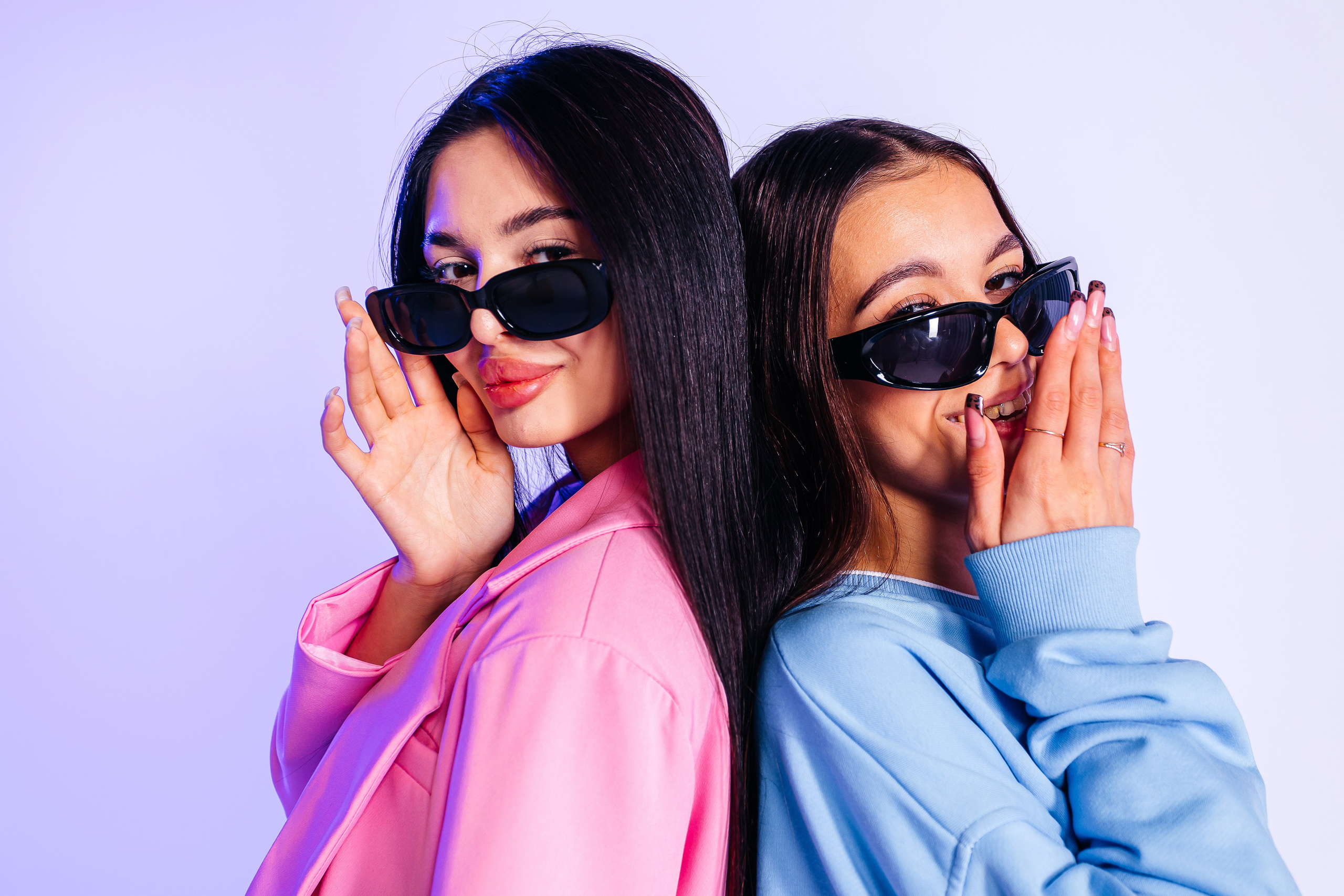 Студийная фотосессия для подруг. Вика и Маша. Александр Оношкин. Свадебный фотограф в Екатеринбурге