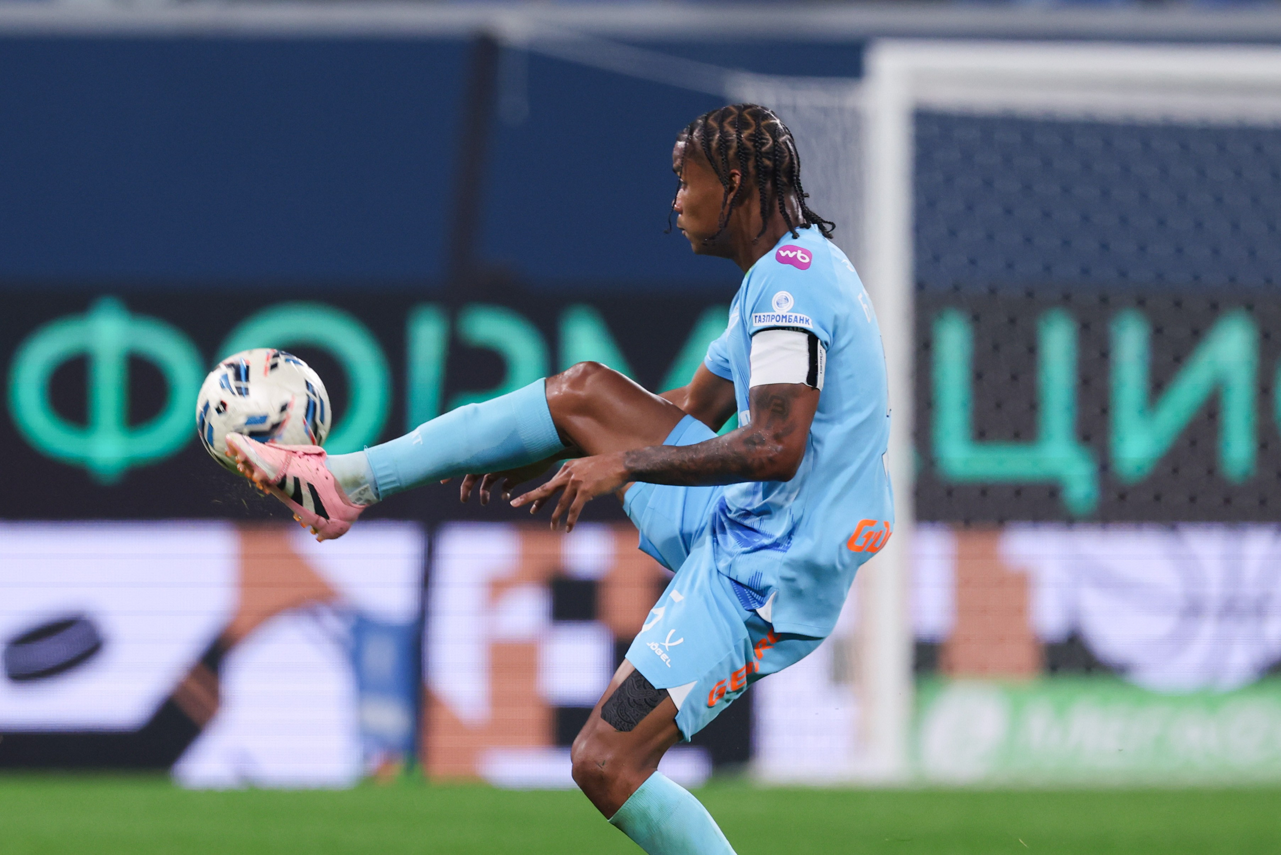 ФК «Зенит» — ФК «Динамо» Москва 26.10.2025. Спортивный и репортажный фотограф Антон Тереханов