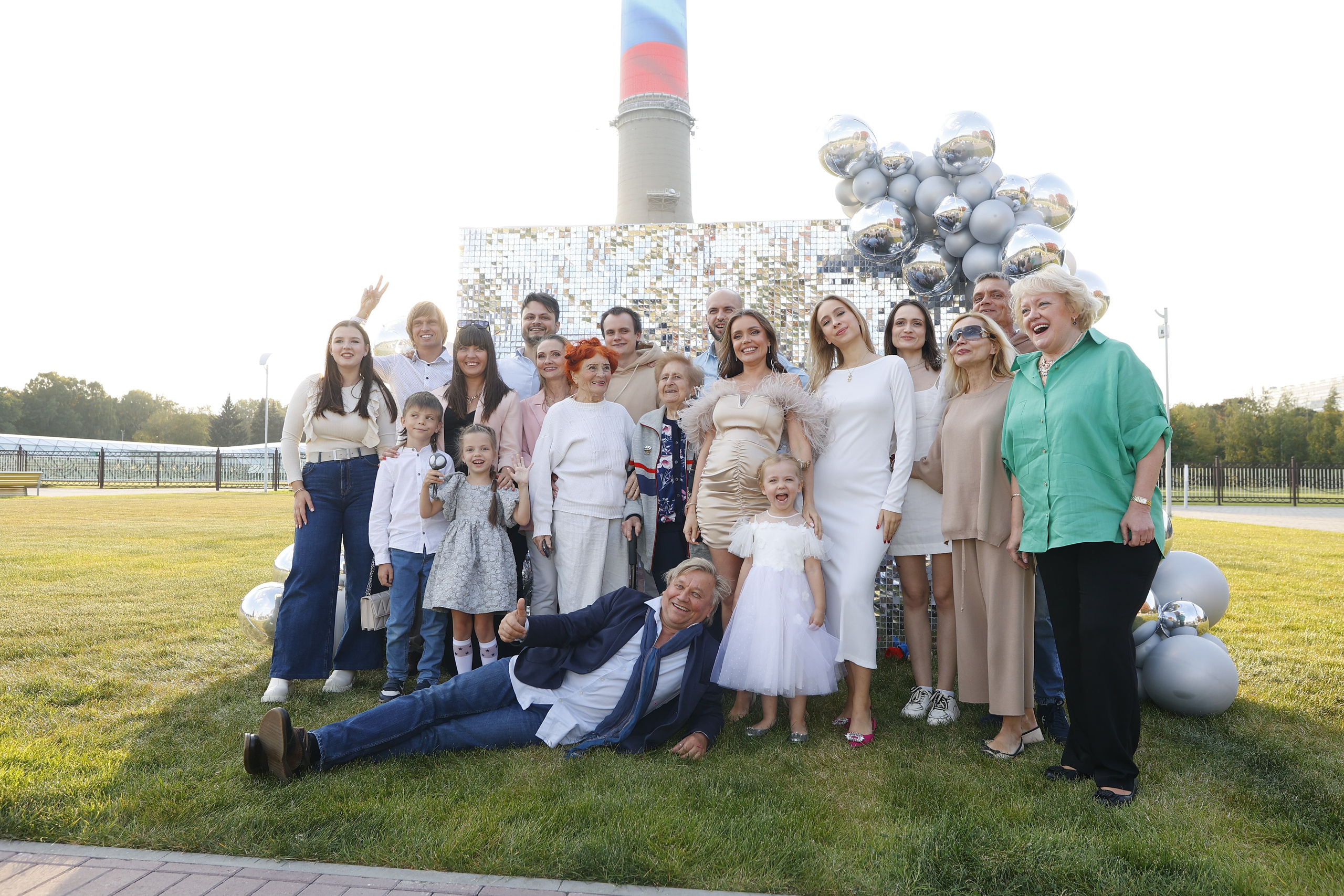 GENDER PARTY АССОЛЬ И ST. Nikolskayasecular