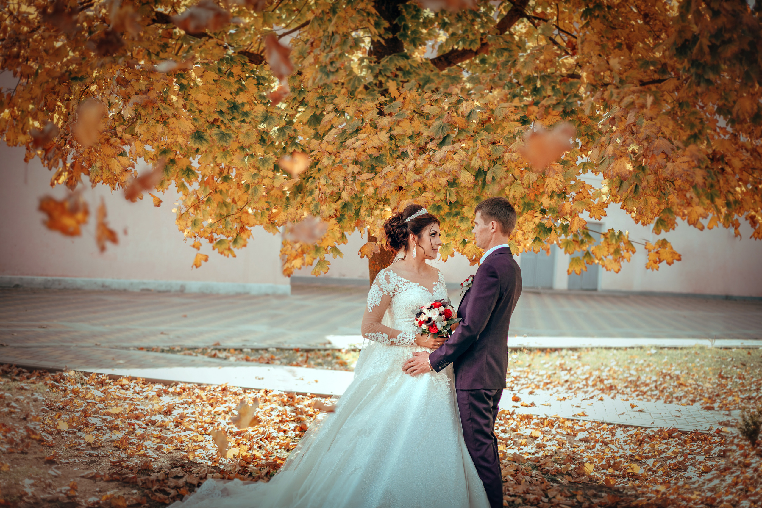 Свадебный альбом. Фото и видеосъемка