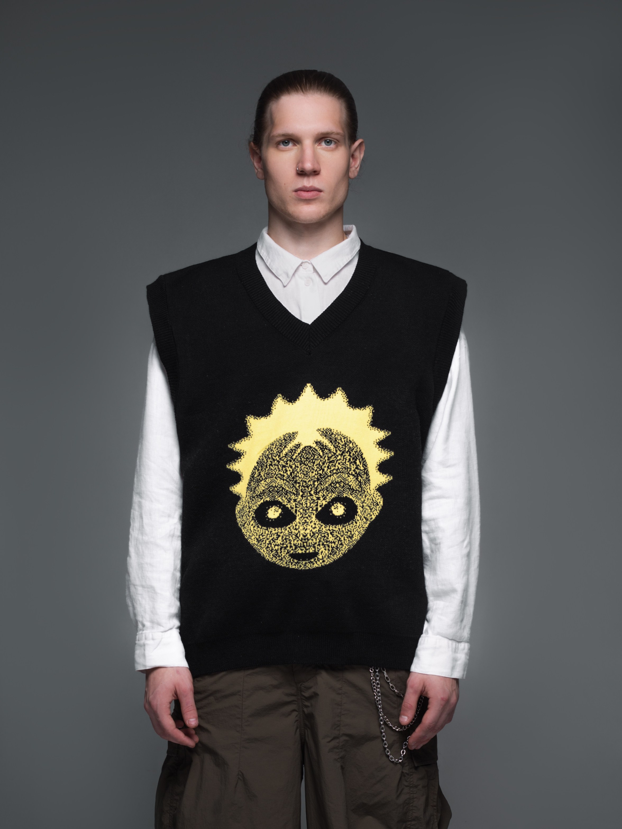 КАТАЛОГ | серый фон. RUNA production — стильные съемки для брендов