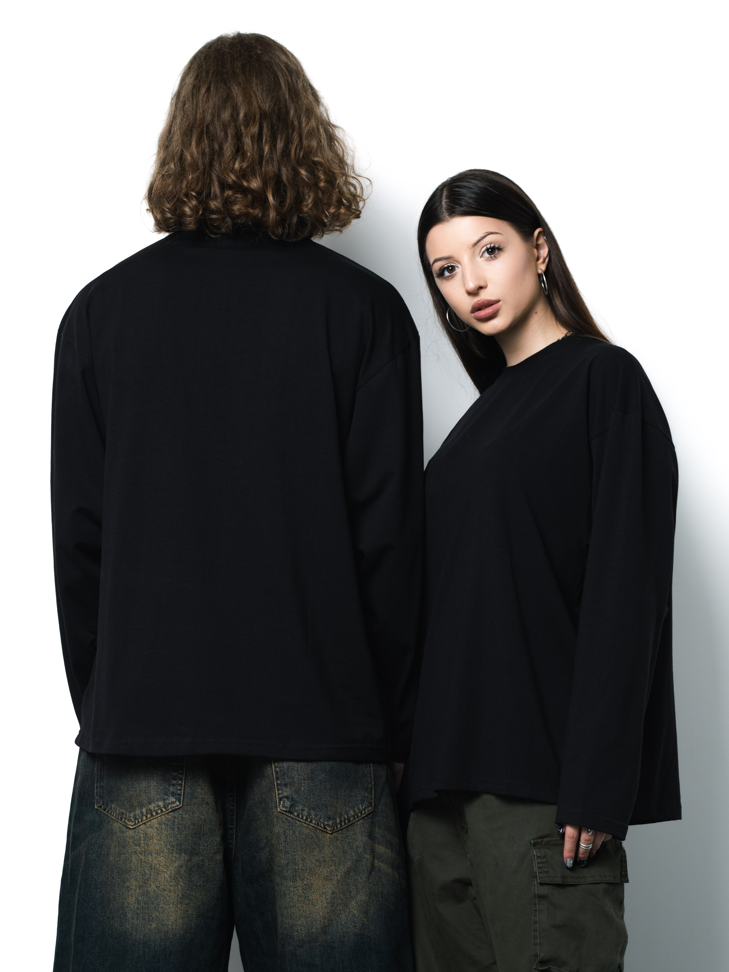 КАТАЛОГ | белый фон. RUNA production — стильные съемки для брендов