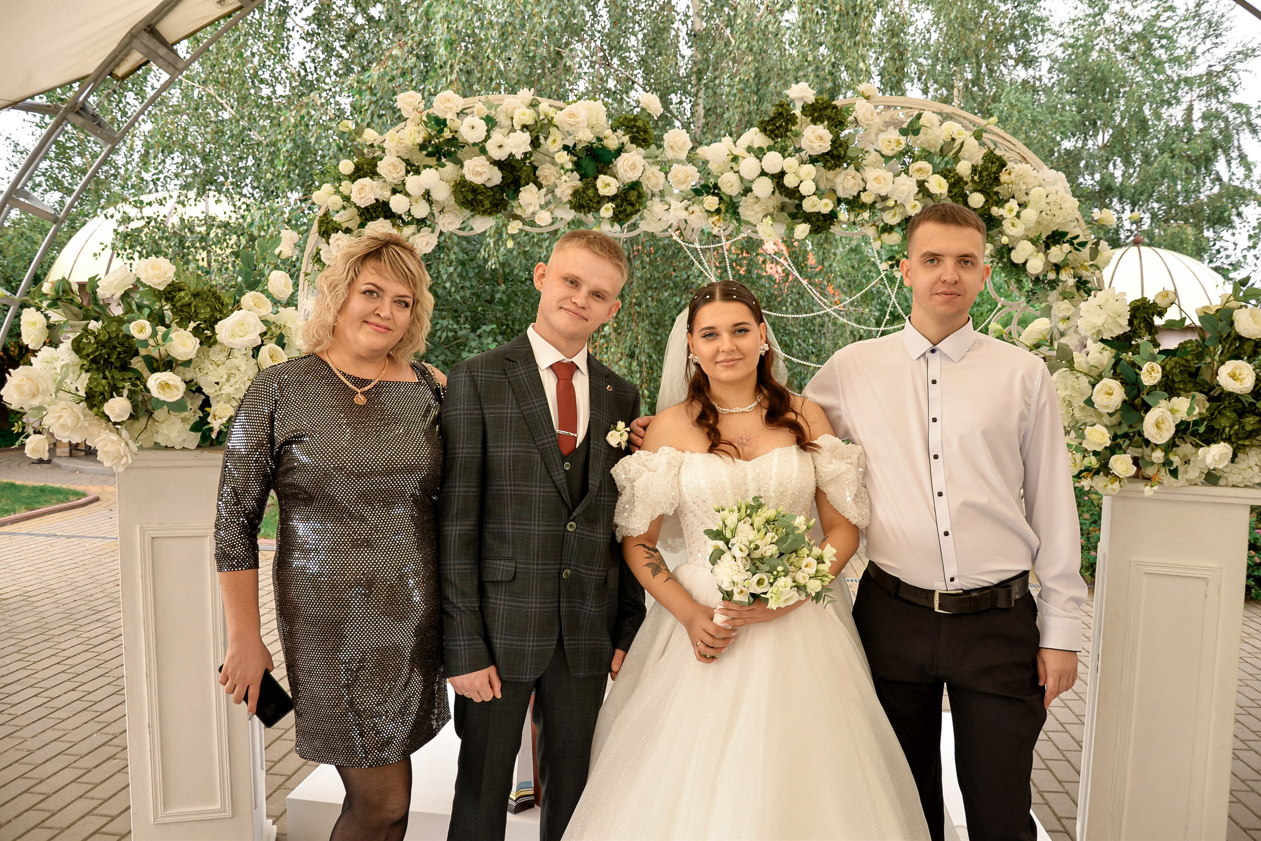 Карина и Саша. 5.09.25. Семейный и свадебный фотограф Галина Абакумова, фотосессии в Белгороде