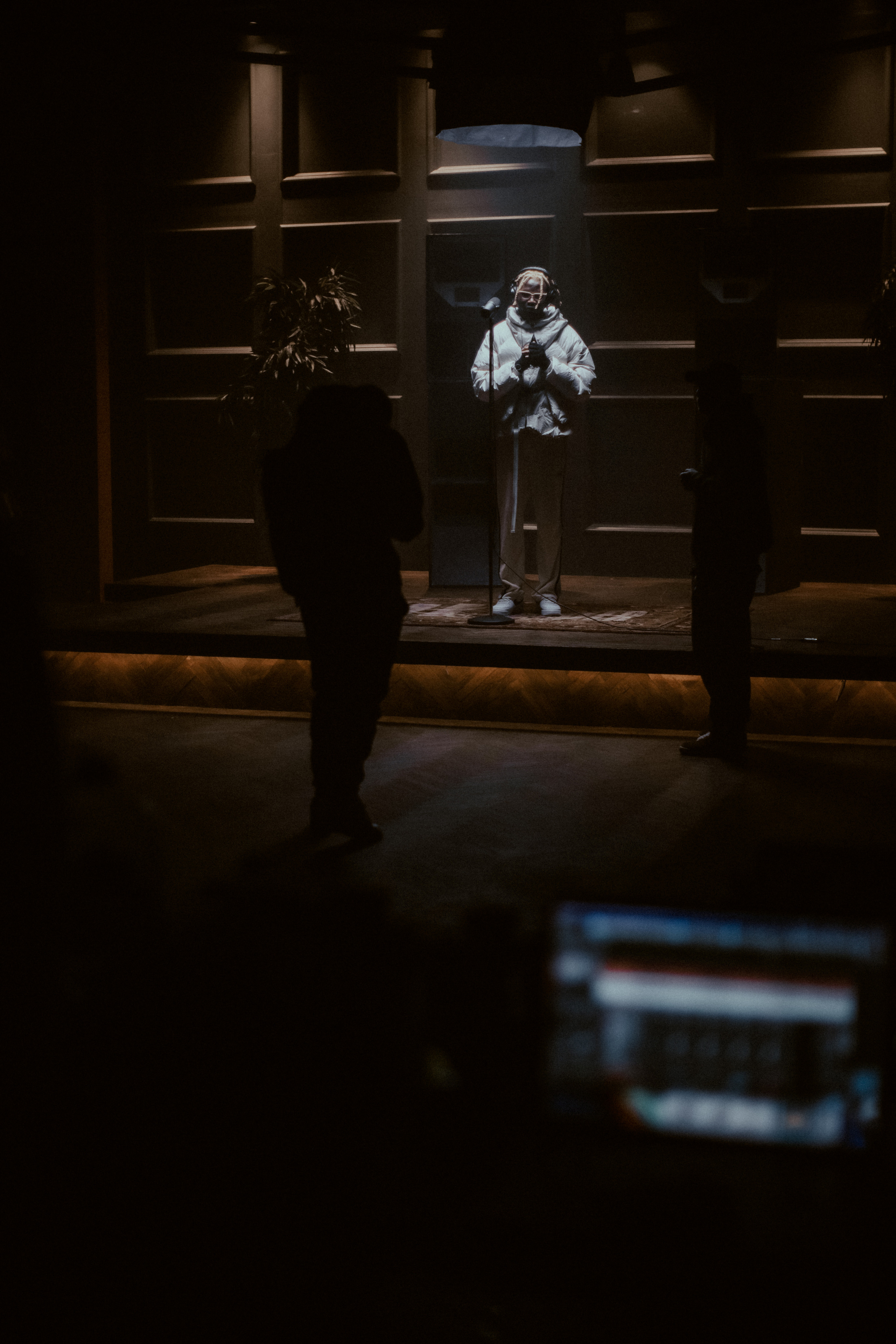 Toaster Live Backstage