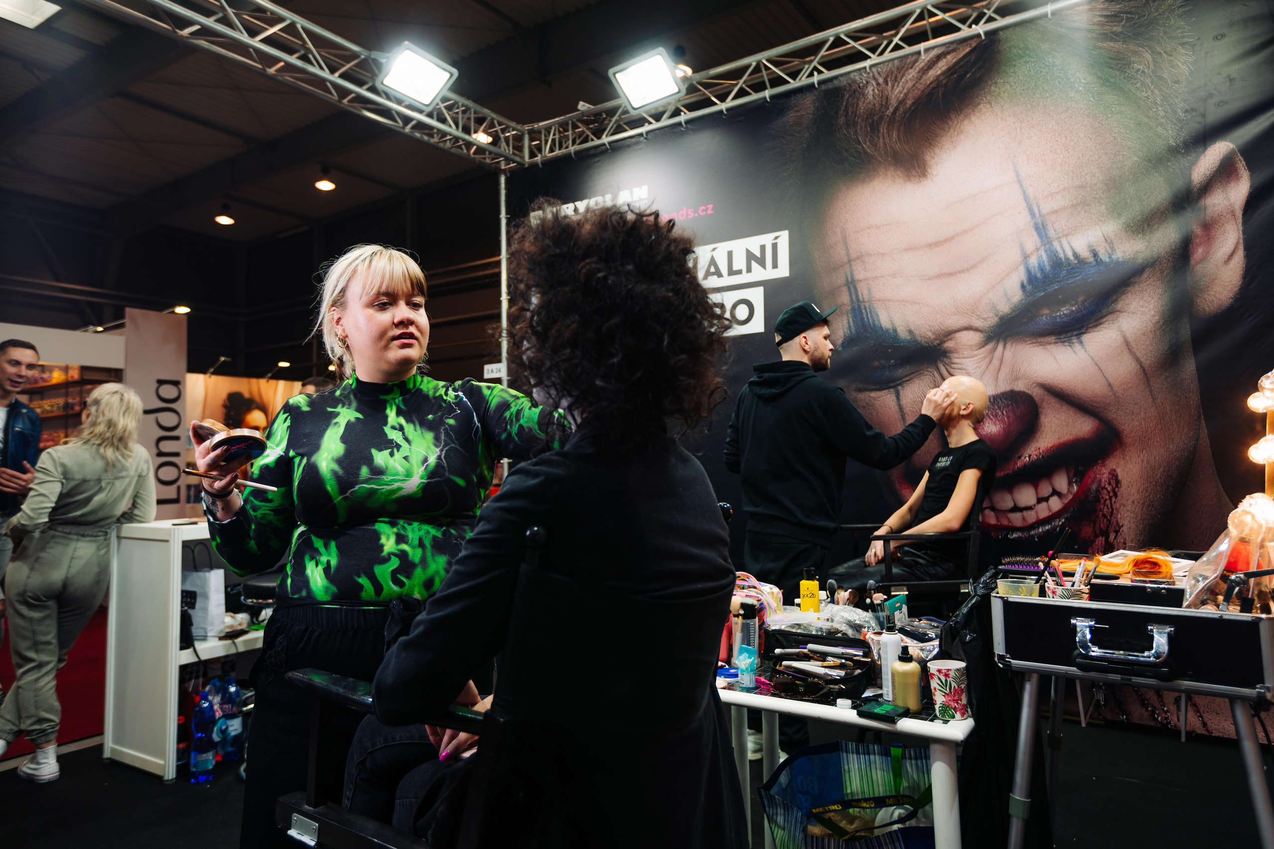 Make Up Institute x/ Paese Cosmetics | PWA Expo 2022. Photographer in Prague Alexander Pivovarov