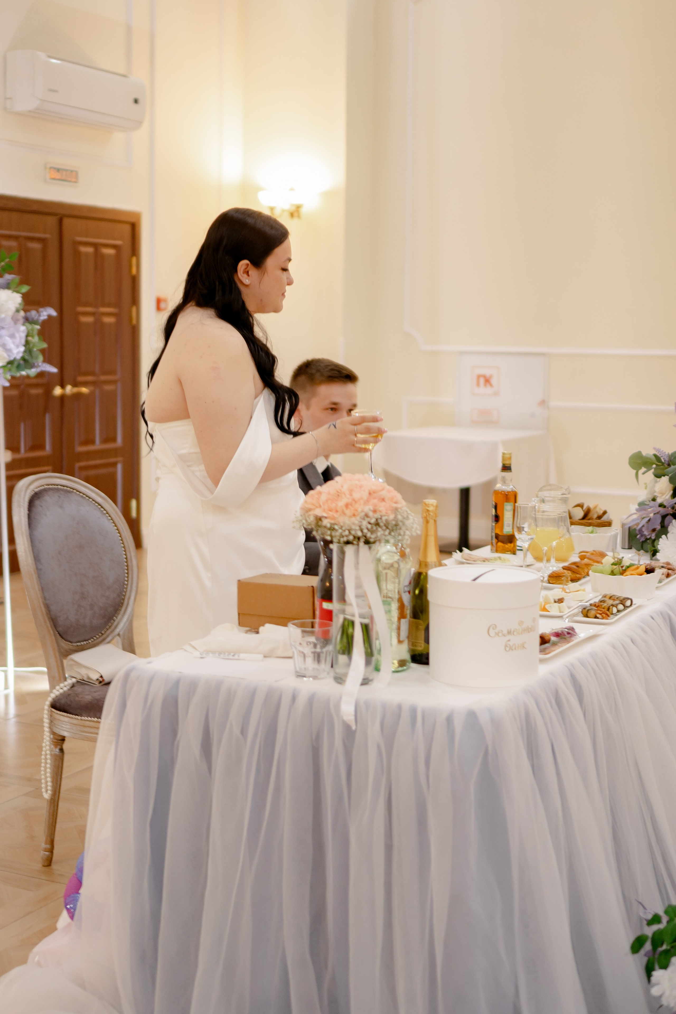 СВАДЕБНАЯ СЬЕМКА В ЗАГСЕ И БАНКЕТ. Профессиональный фотограф, Санкт-Петербург — Виктория Богомолова