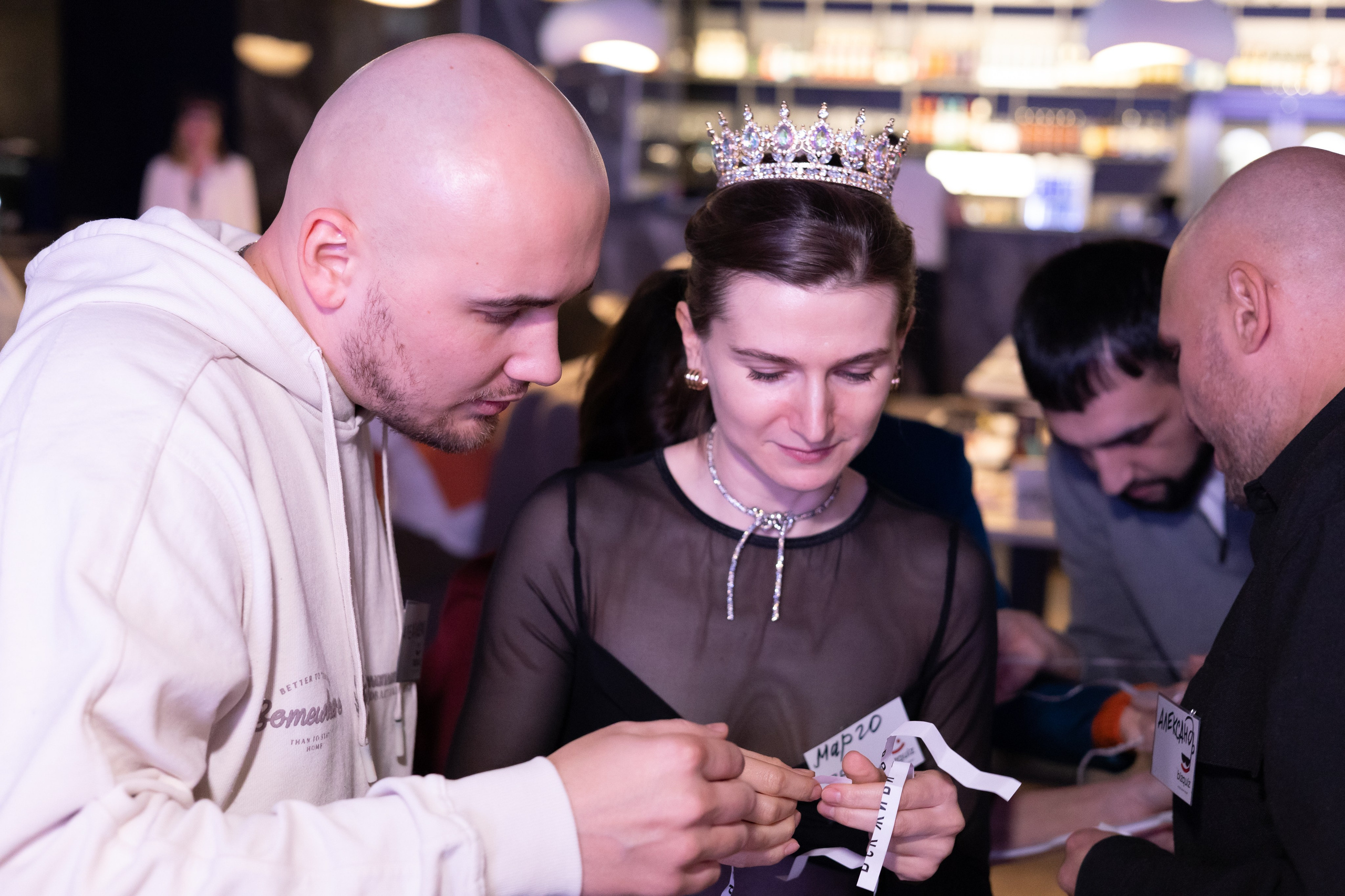 13ая BIZ QUIZ: деловая игра | Красноярск. Фотограф Красноярск съемки лавстори, фотосессия в студии, портретная съемка, творческие фотосессии