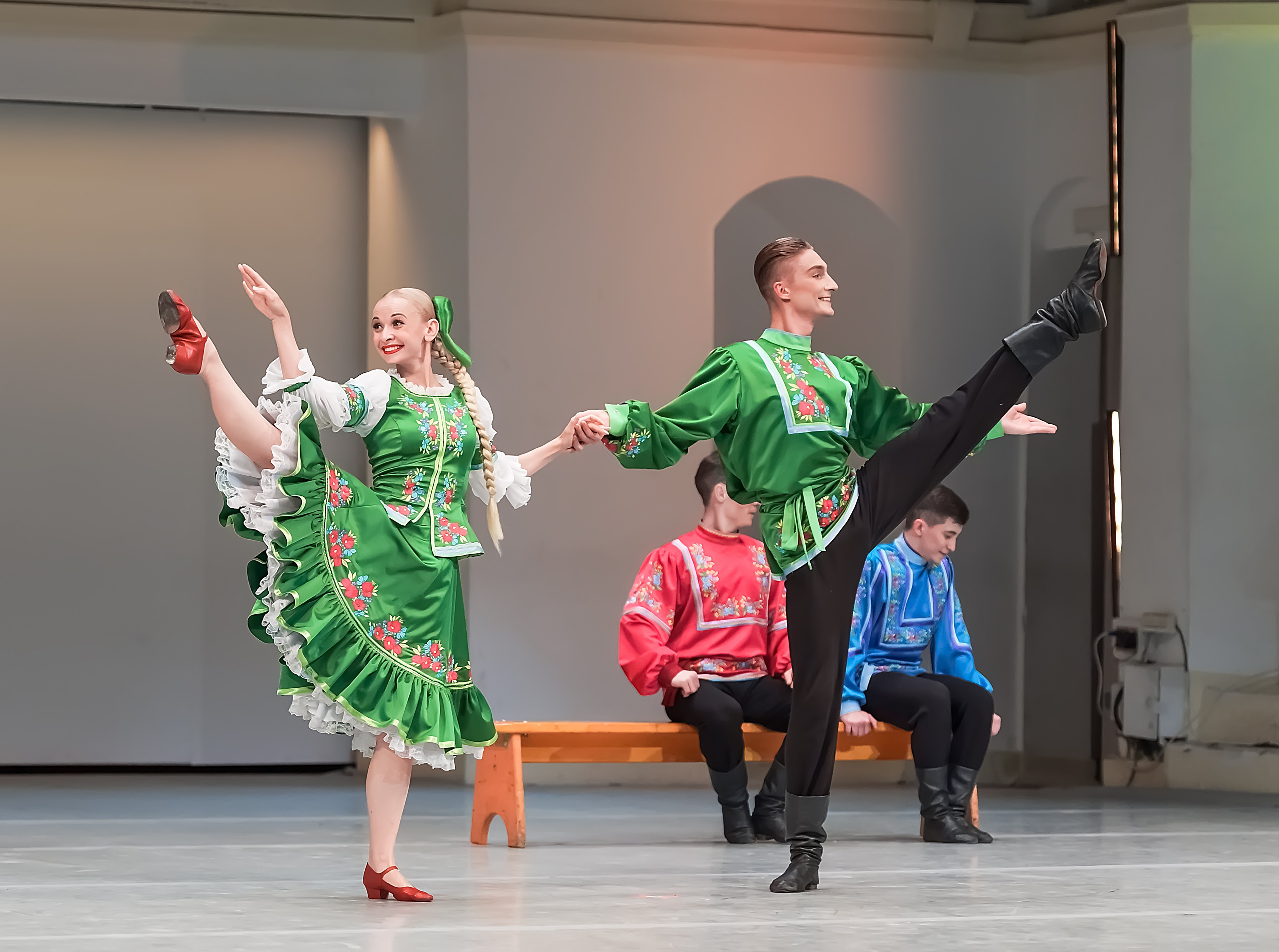 Красноярский государственный академический ансамбль танца Сибири им. Михаила Годенко. Балетный фотограф Москва Майоров Николай