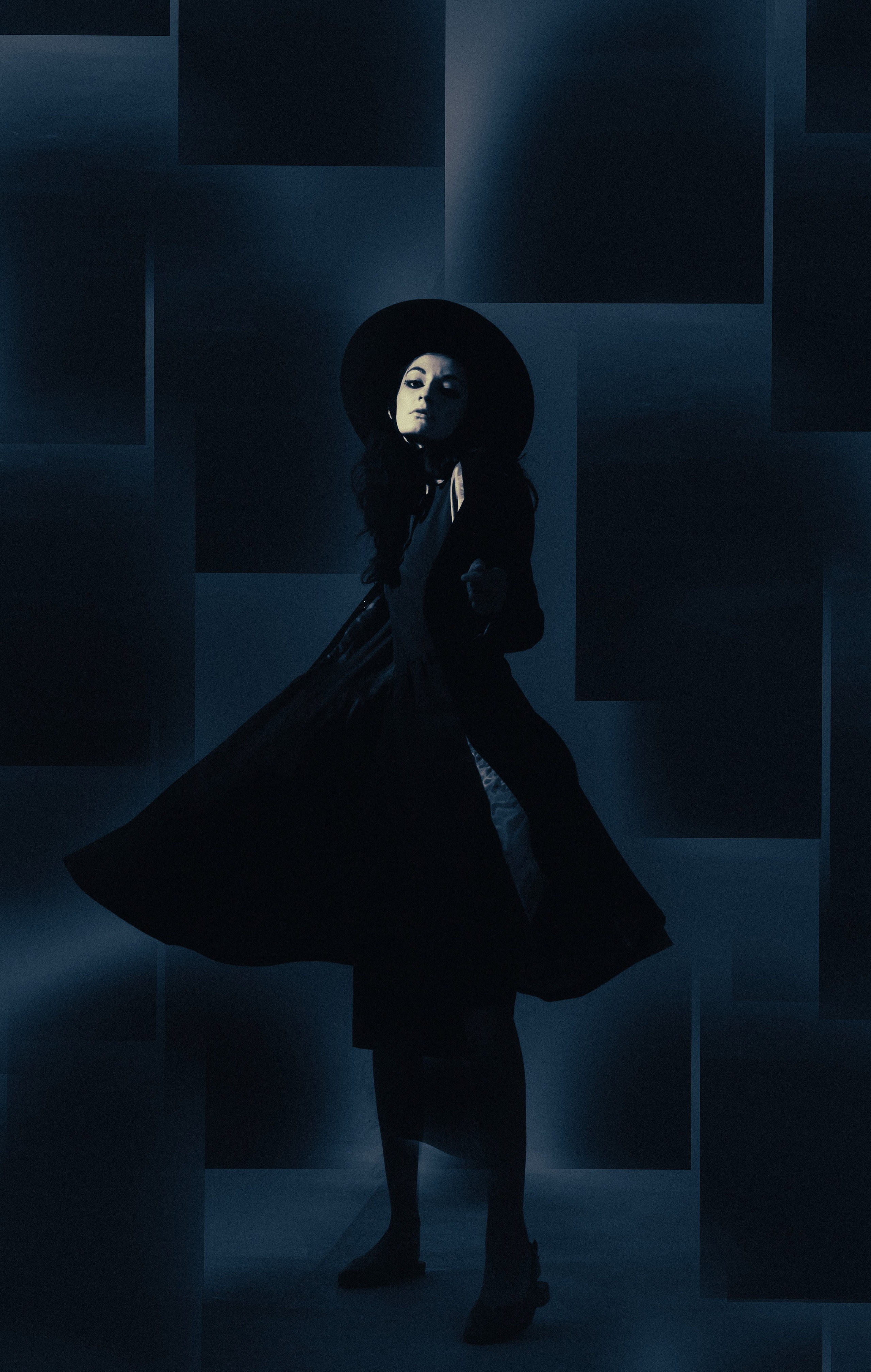 Faces in the night. Metelevphoto