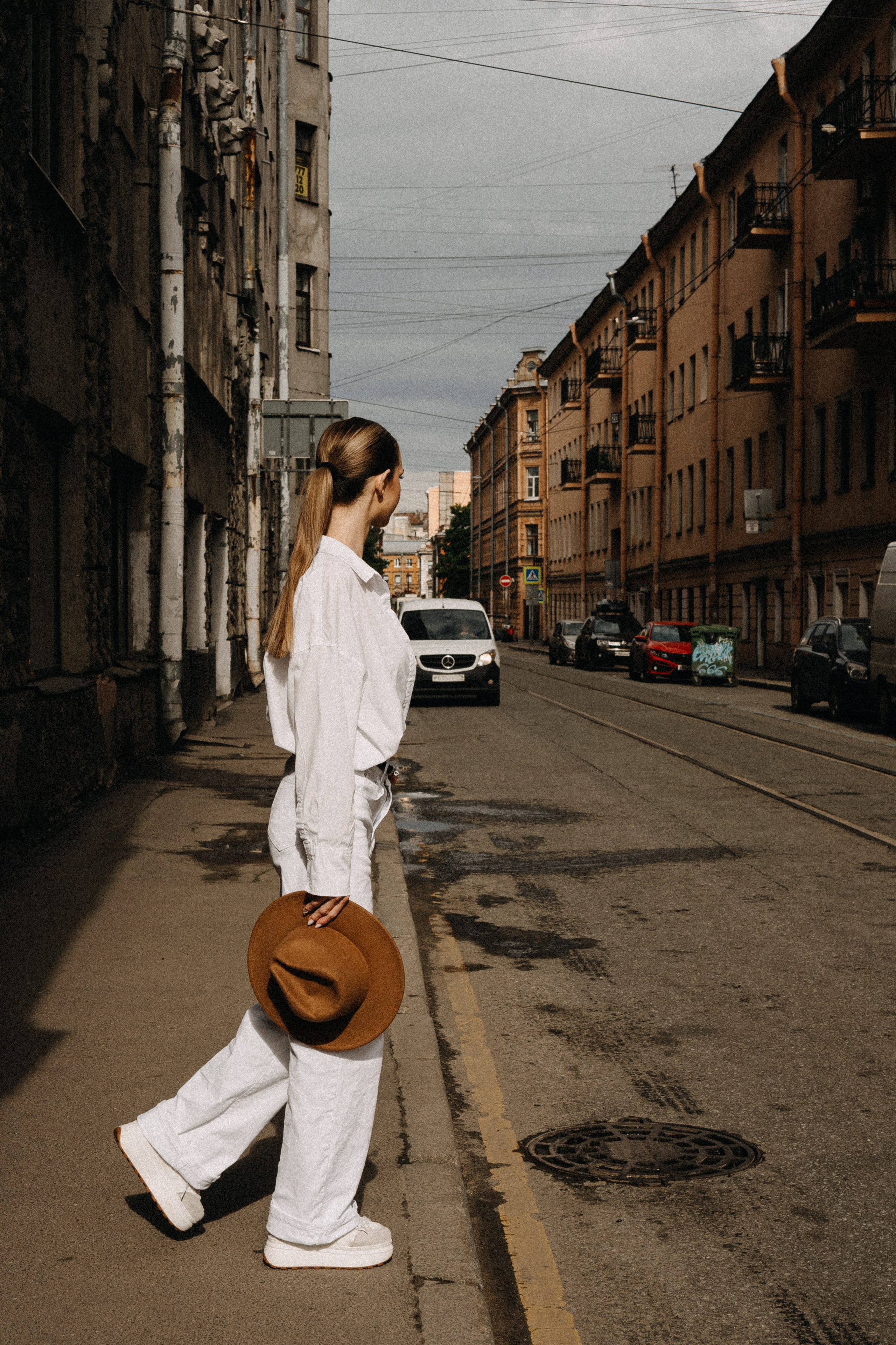 МЫ ГУЛЯЛИ ПРО КРЫШАМ ПИТЕРА. Профессиональный фотограф, Санкт-Петербург — Виктория Богомолова