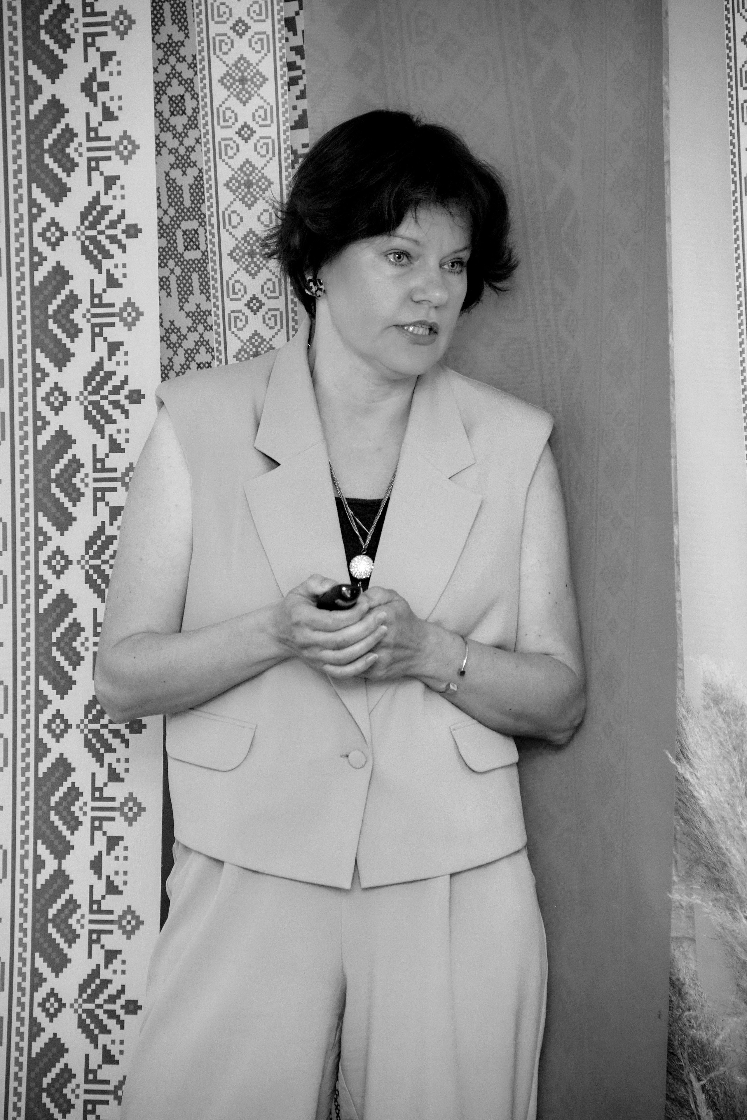 Деловой разговор «Перспективы инвестиций в 2024 году». Фотограф в Смоленске Ася Польшина