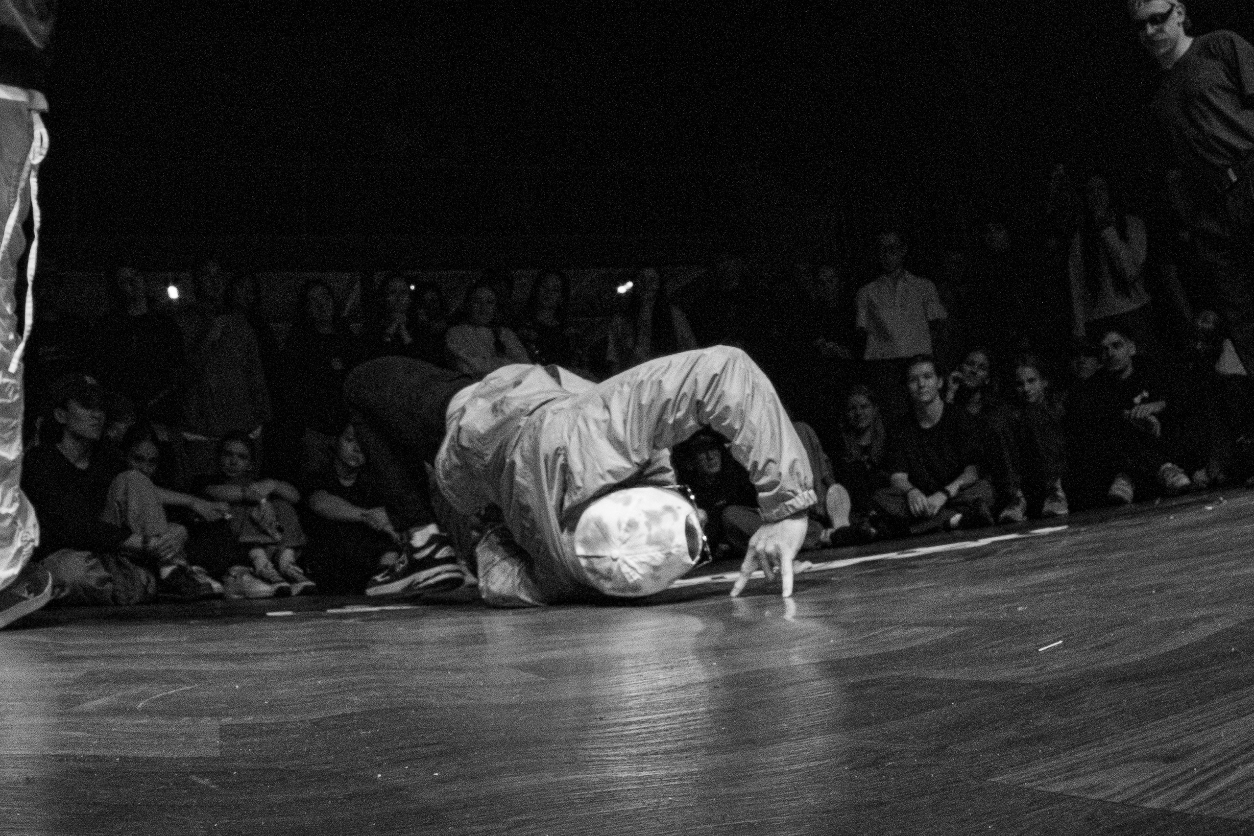 LORDS OF THE UNDERGROUND 27/10/25 (@youlovebu). Соня бу тебя сфоткала