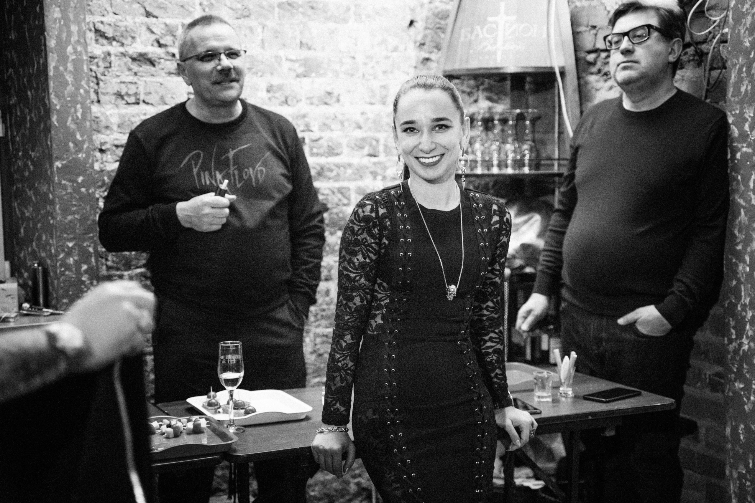 Квартирник у Саакяна с Tweed Retreat. Семейный и свадебный фотограф Катя Антонова Москва Сочи