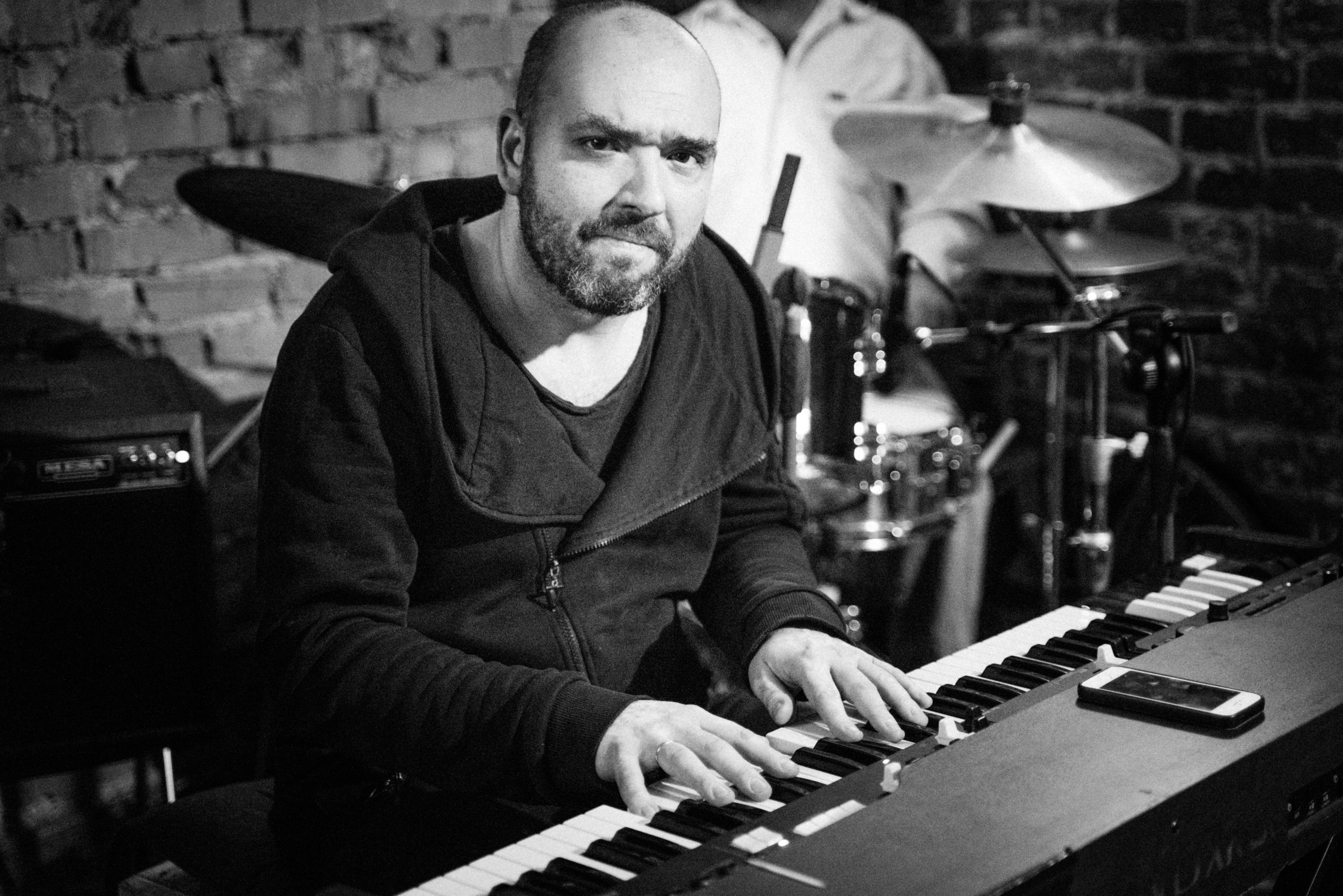 Квартирник у Саакяна с Tweed Retreat. Семейный и свадебный фотограф Катя Антонова Москва Сочи