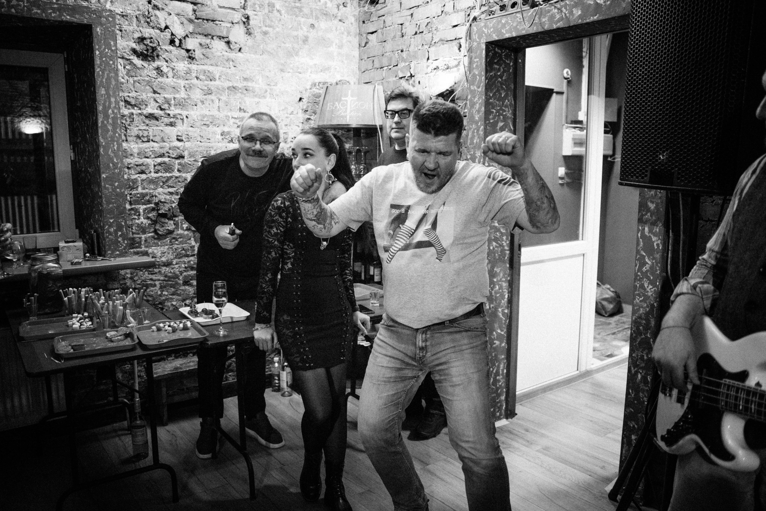 Квартирник у Саакяна с Tweed Retreat. Семейный и свадебный фотограф Катя Антонова Москва Сочи