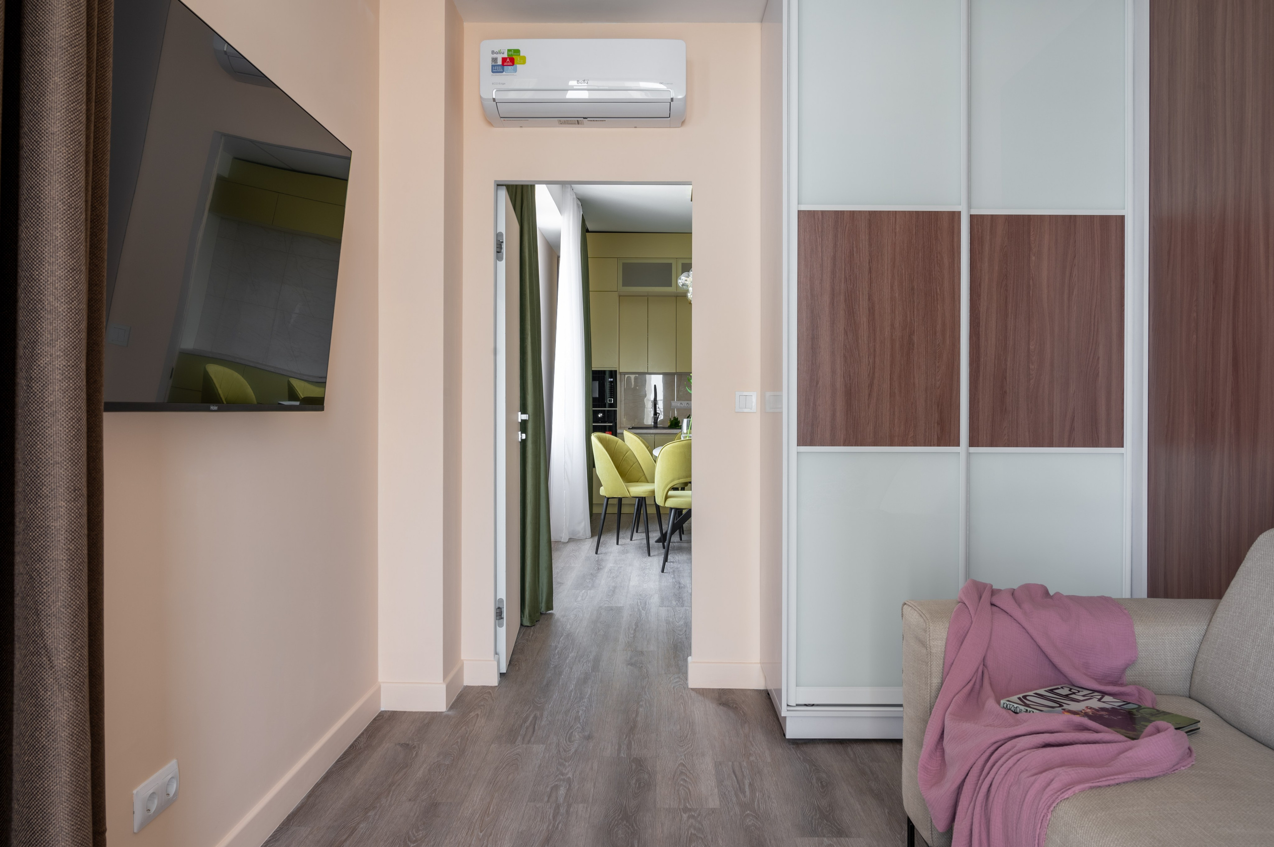 Апартаменты 6. Мария Кобзева, фотограф в Ялте, Крым