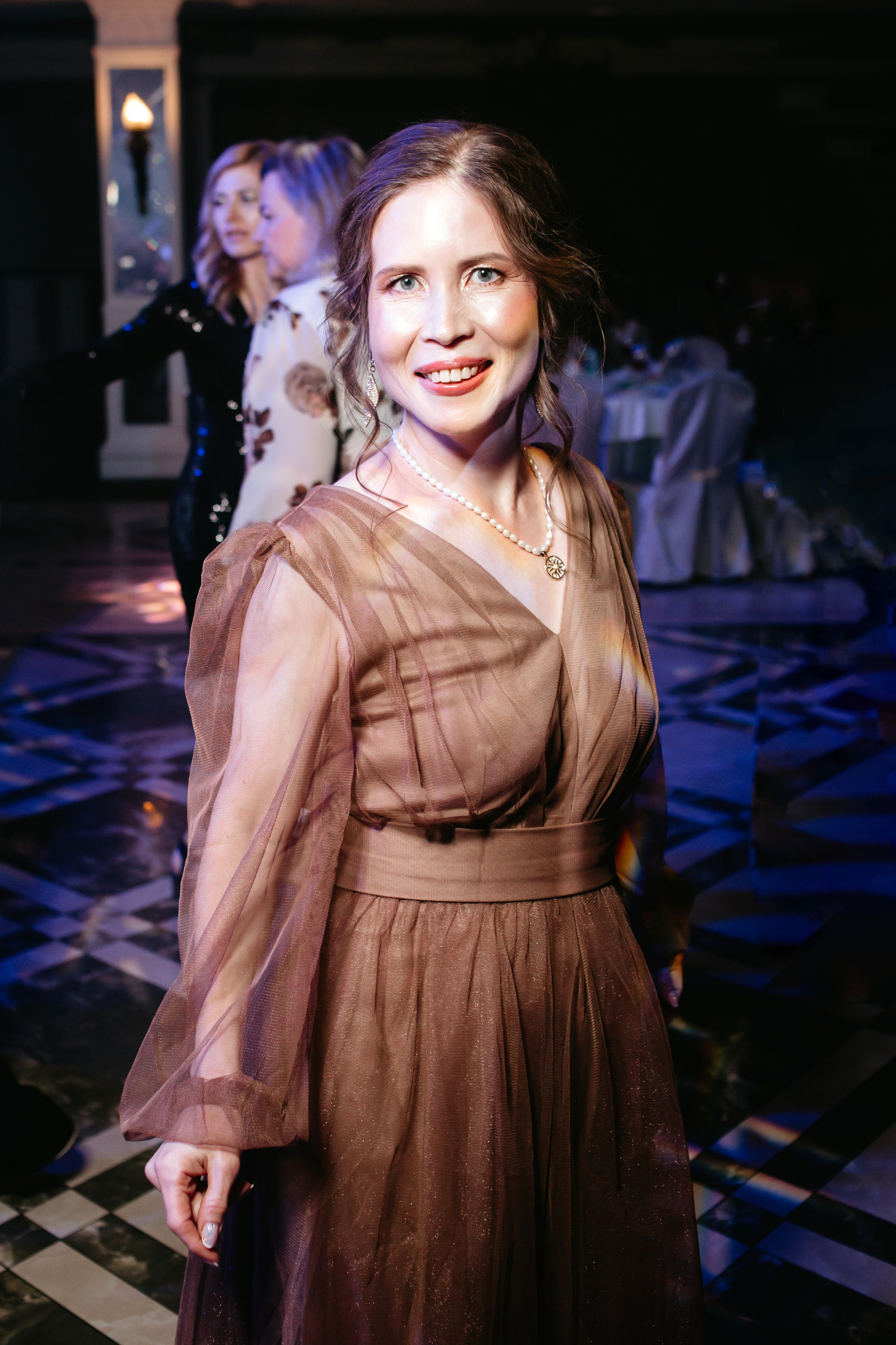 Выпускной 2025 (9класс) 124 школа. Фотограф в Челябинске Ополихина Анна