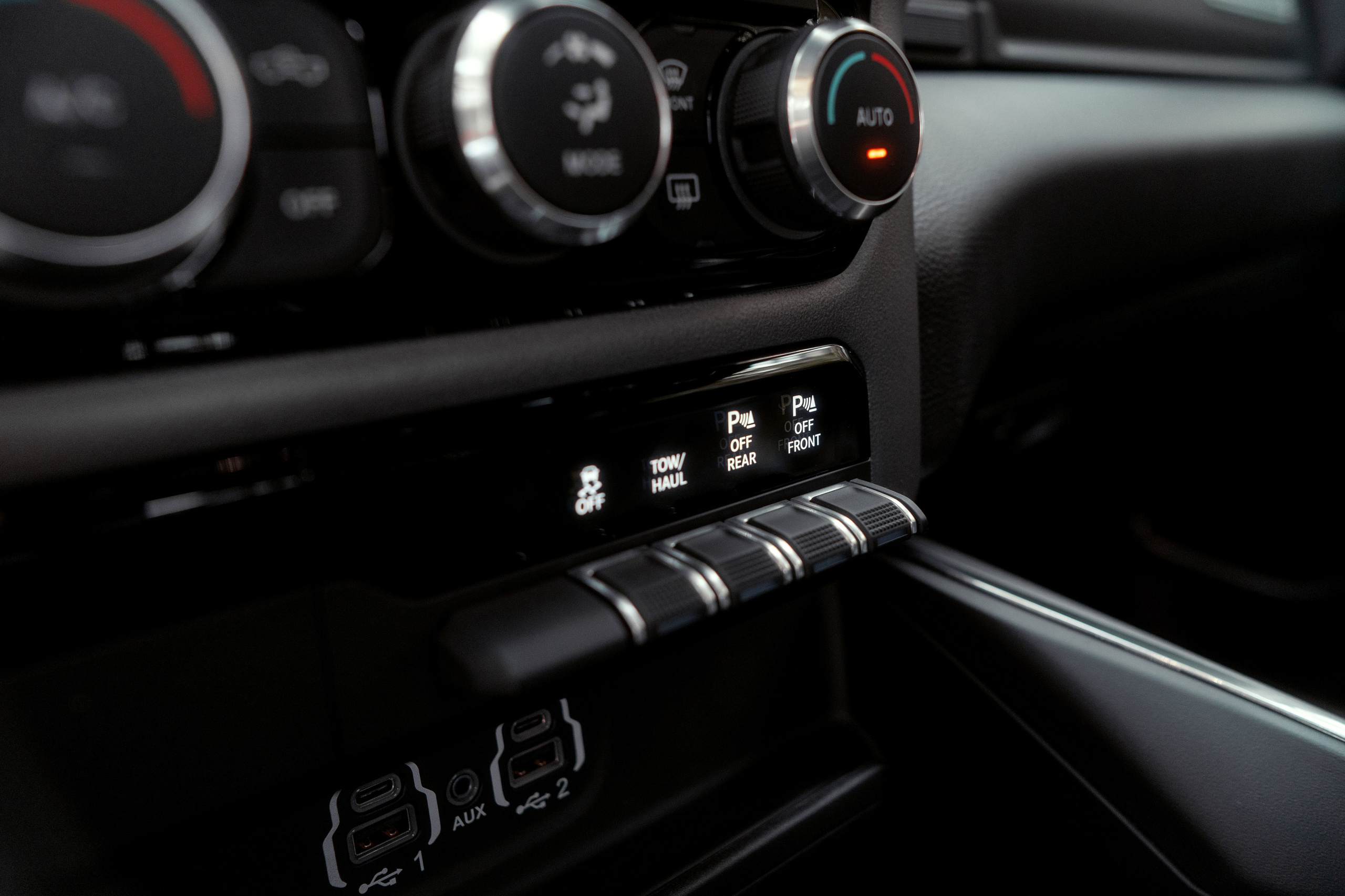 Фотографии RAM 1500 Laramie