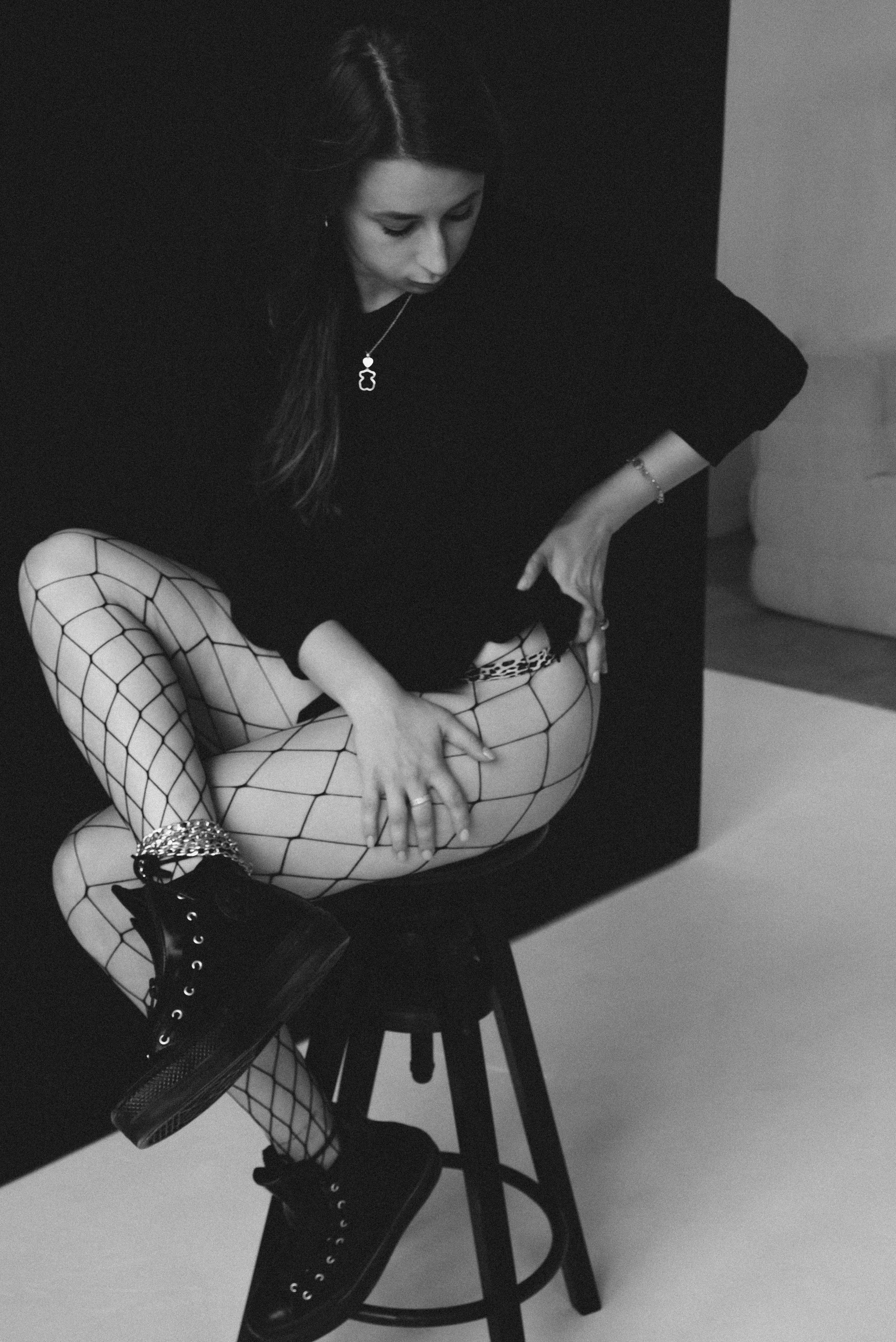 Аня индивидуальная студийная фотосессия. Профессиональный фотограф в Твери Иванова Юлия