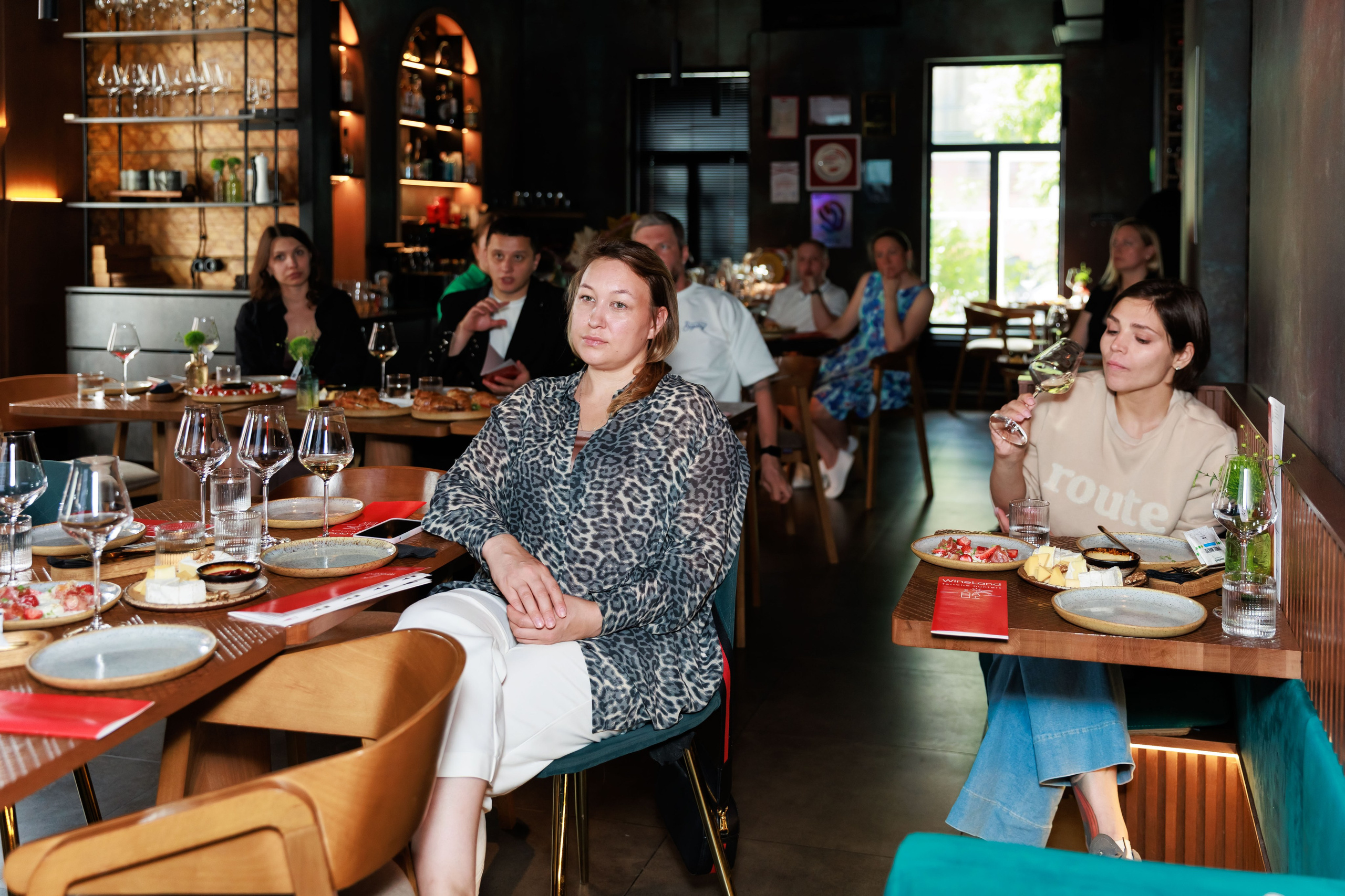 Бизнес завтрак рестораторов. Гастробар TopPoke. Фотограф Новосибирск — Наталья Гресь