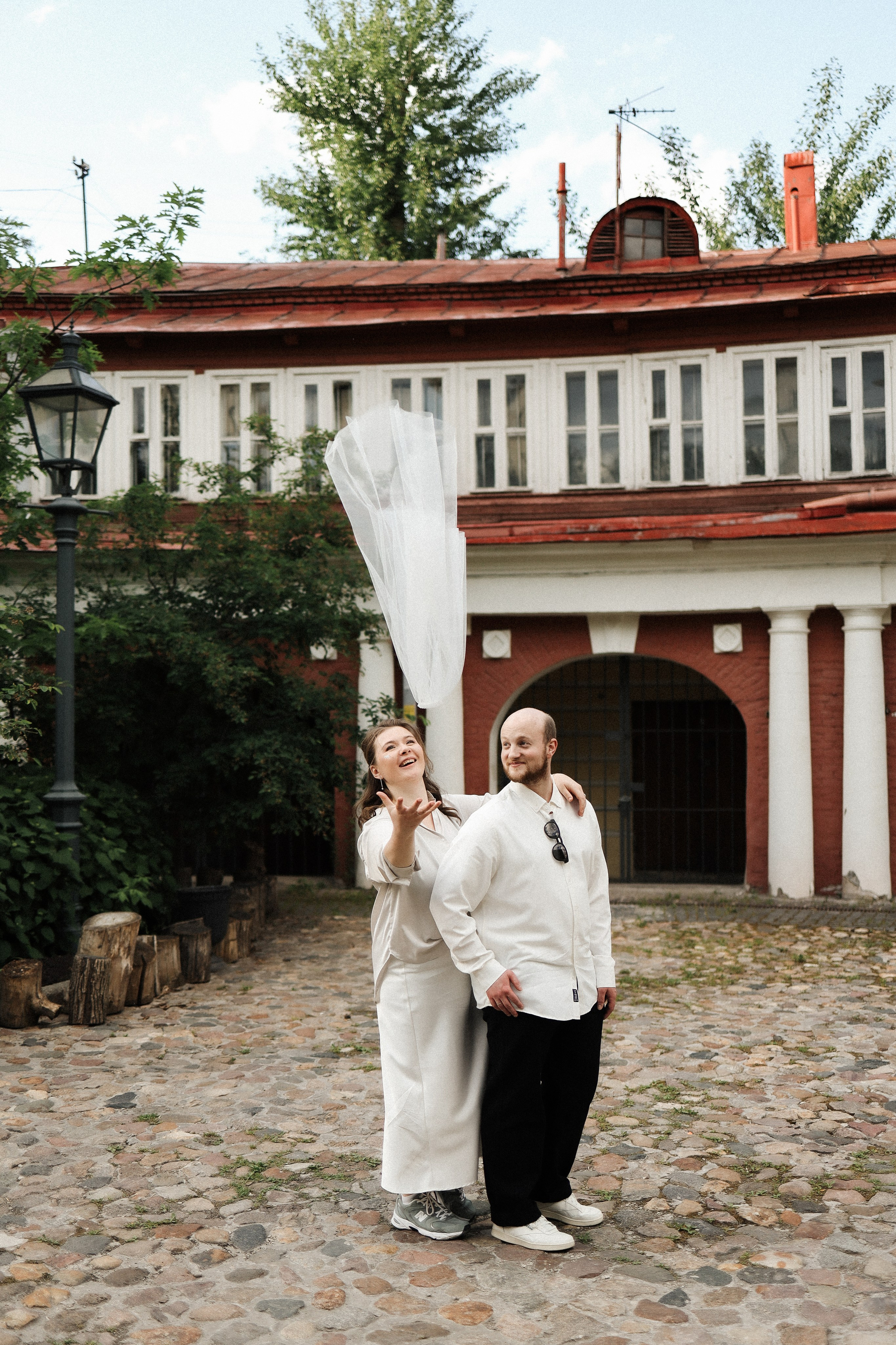 А. + И. МФЦ + Прогулка по центру. Семейный и lovestory фотограф в Москве Светлана Коняхина