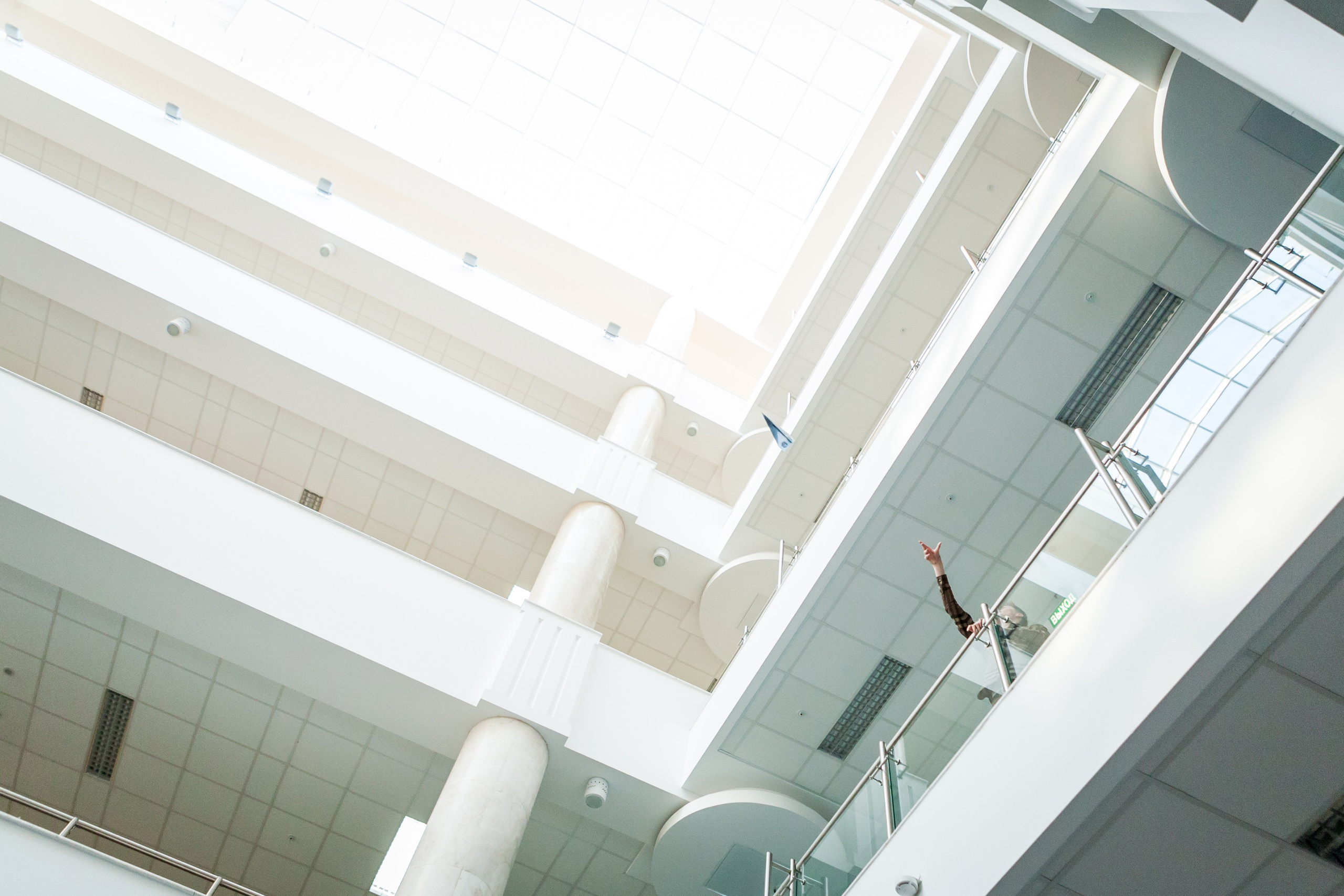 RedBull paper wings. Commercial photographer | Anton Ermakov