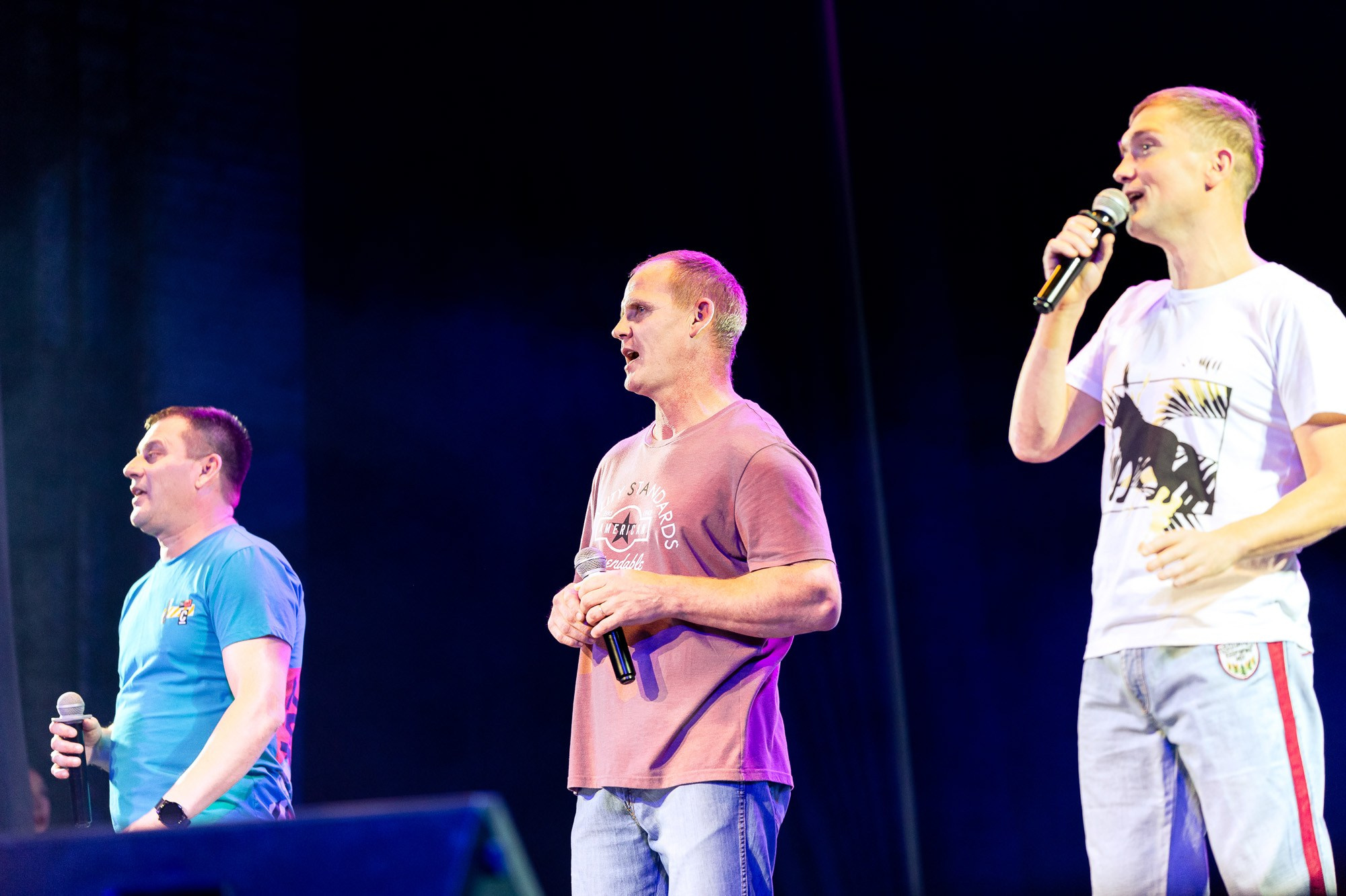 Концерт в Доме культуры. Андрей Кровлин — фотограф в Славянке