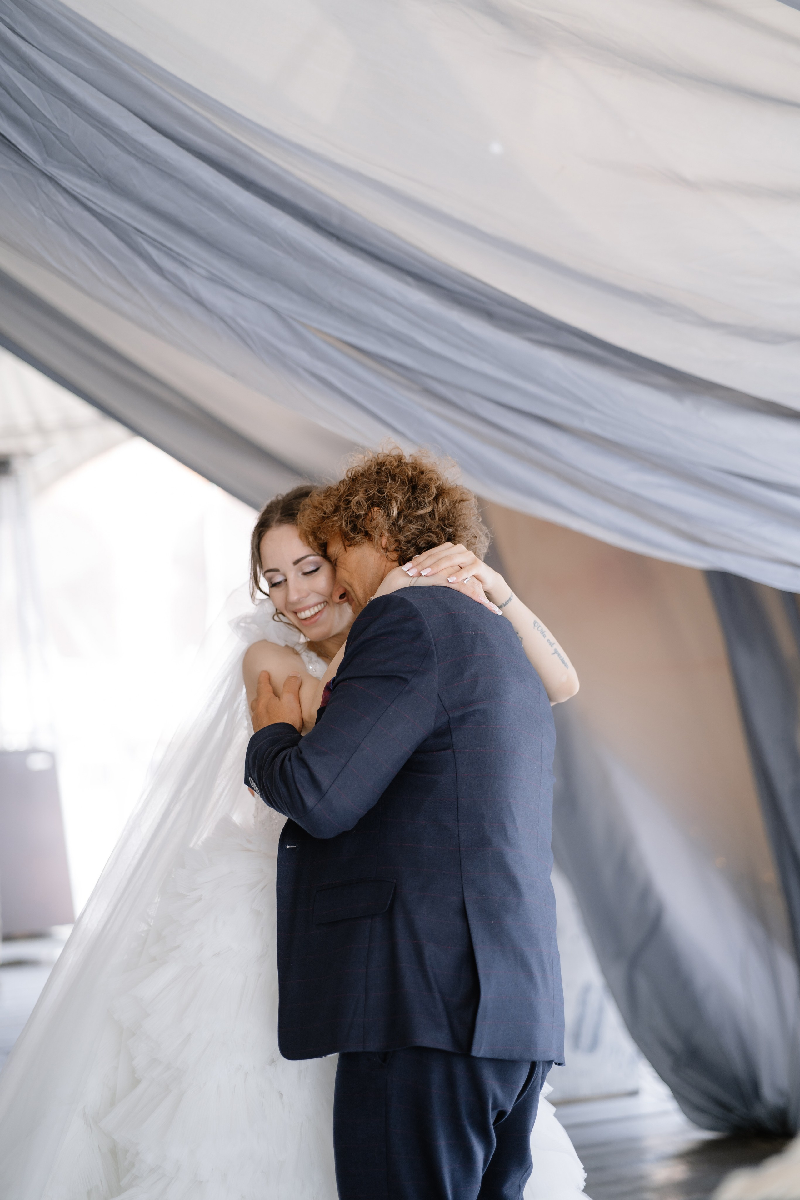 Выездная регистрация свадьбы в ресторане River Club Moscow. Свадебный и семейный фотограф в Москве Светлана Зоткина