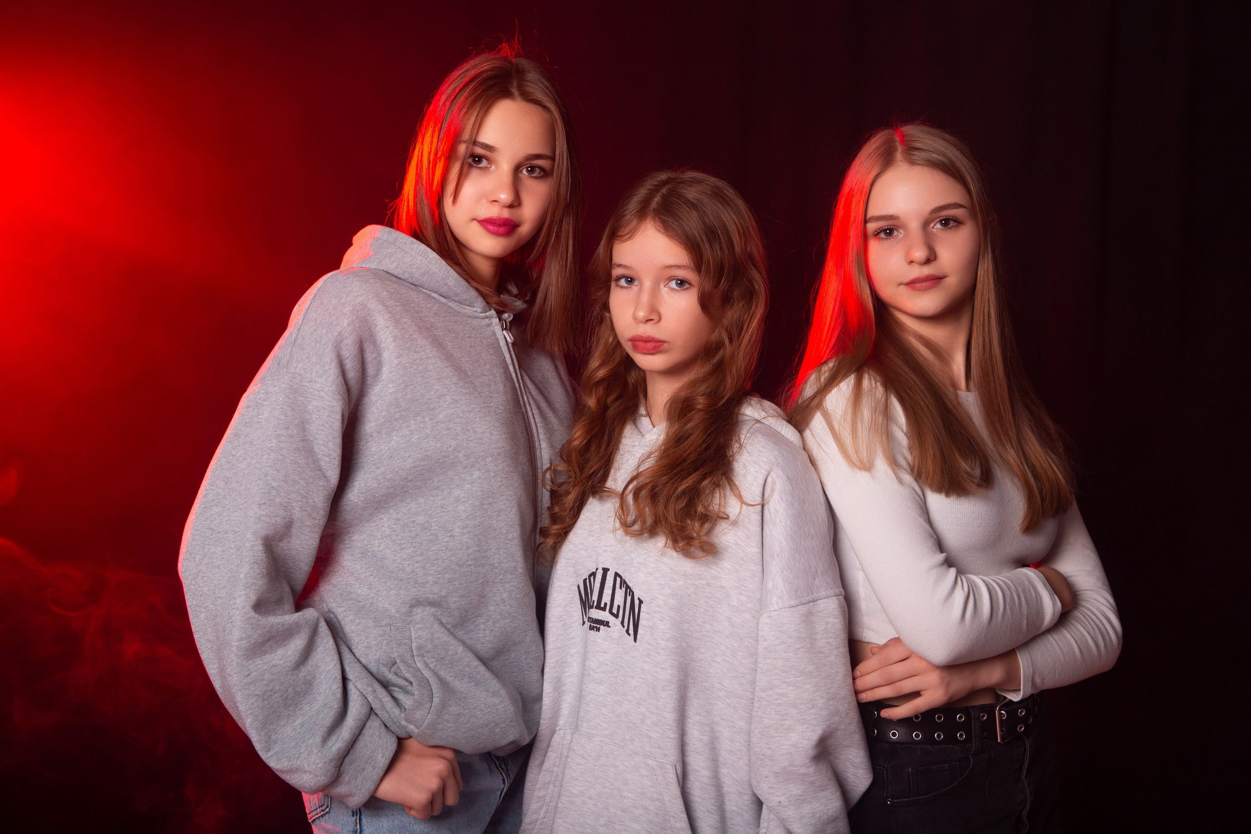 ФОТОСЕССИЯ С ЦВЕТНЫМ СВЕТОМ. ТВОЙ АЛЬБОМ / ТВОИ ПРАВИЛА