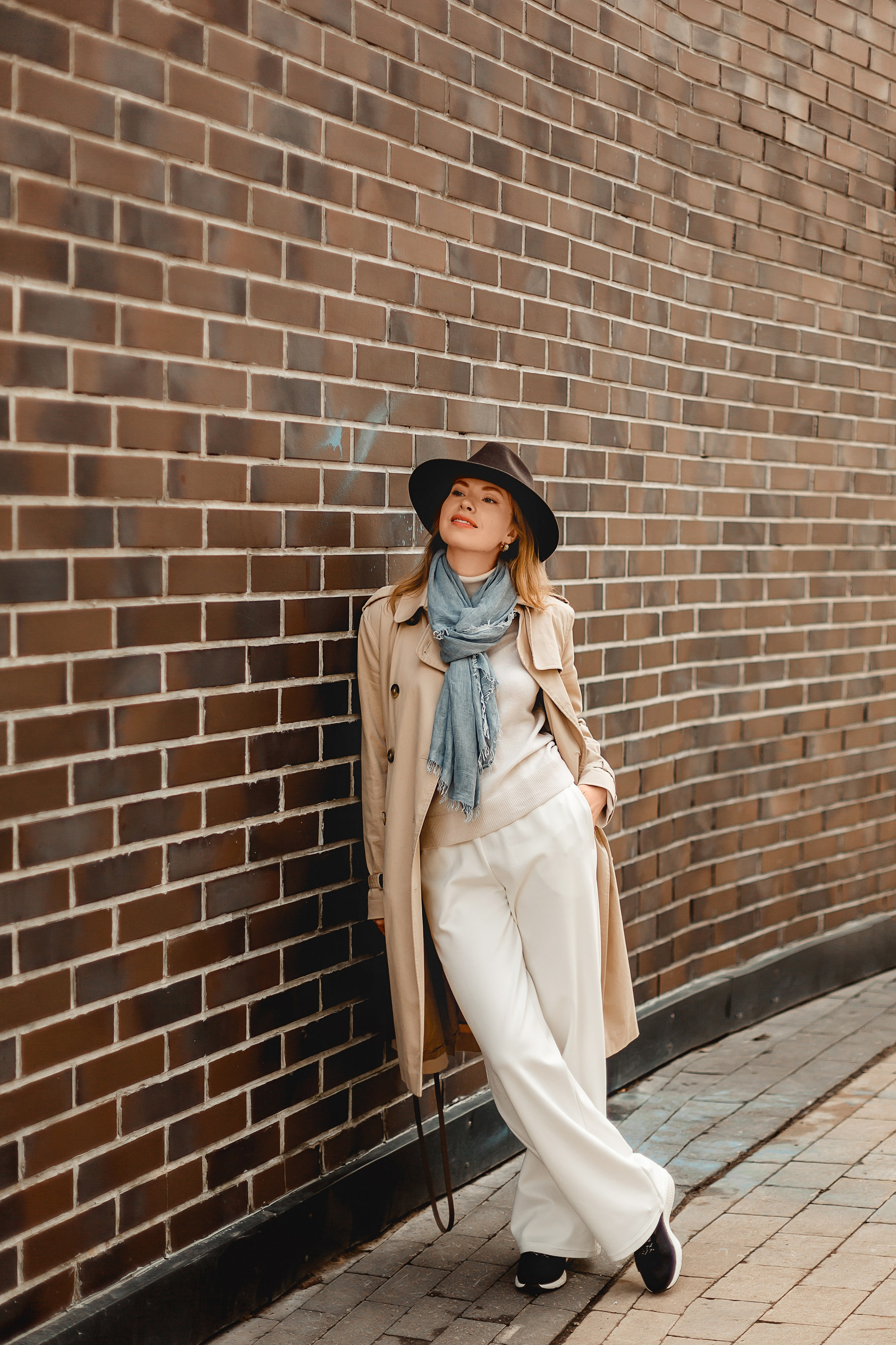 Прогулка по городу. Деловая и Бизнес съемка в  Москве Инесса Грушко