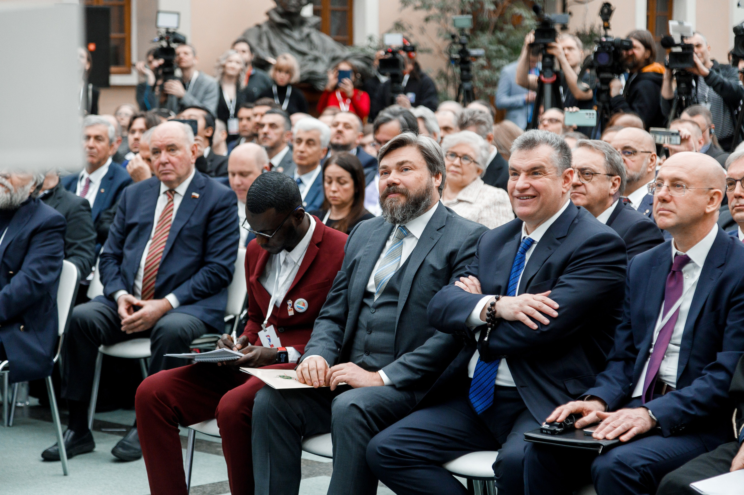 Собрание русофилов. Репортажный фотограф Борис Геер