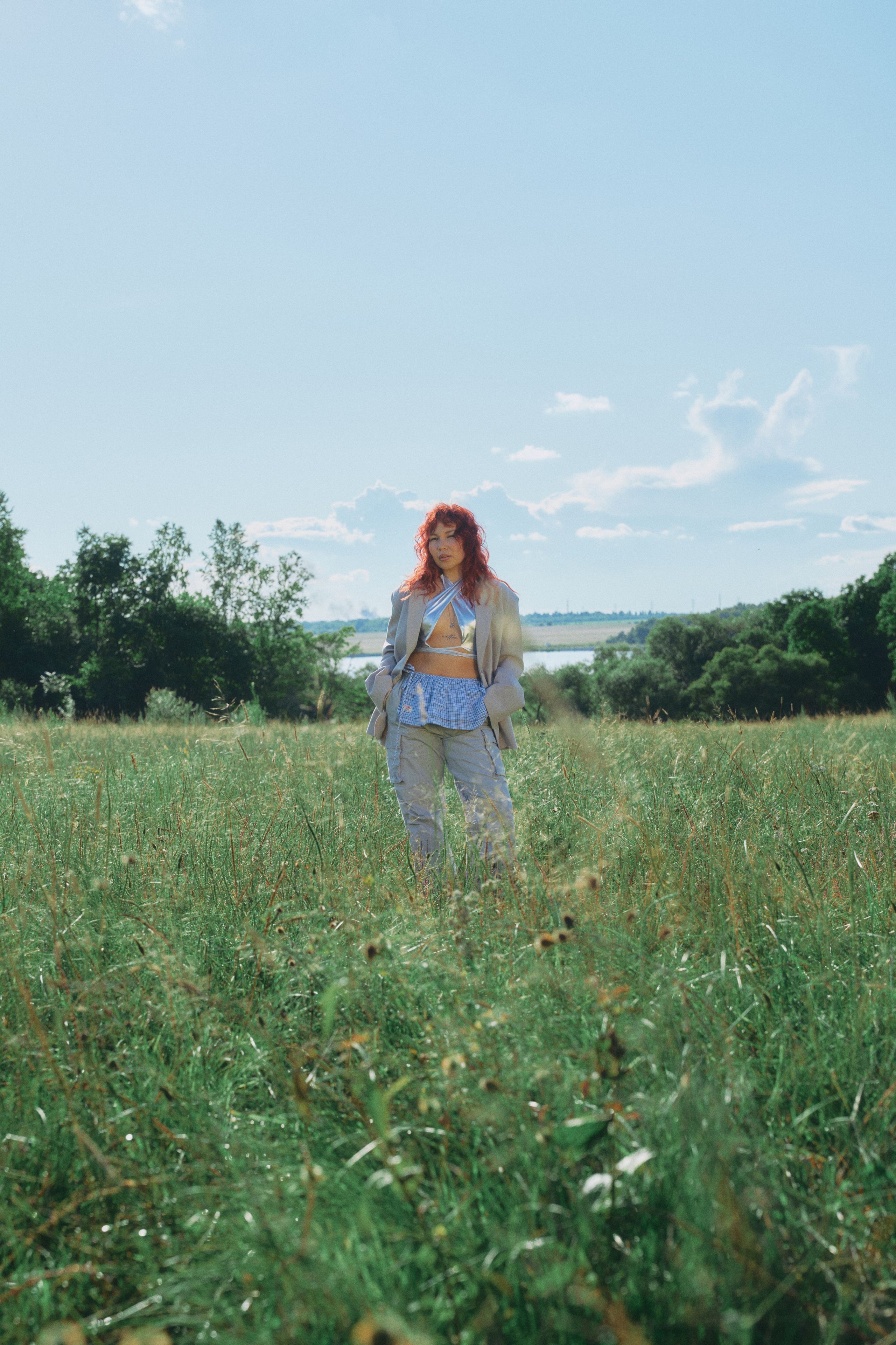 Женский портрет на природе — естественный свет и красота. Фотограф в Хабаровске Дмитрий Лемешков