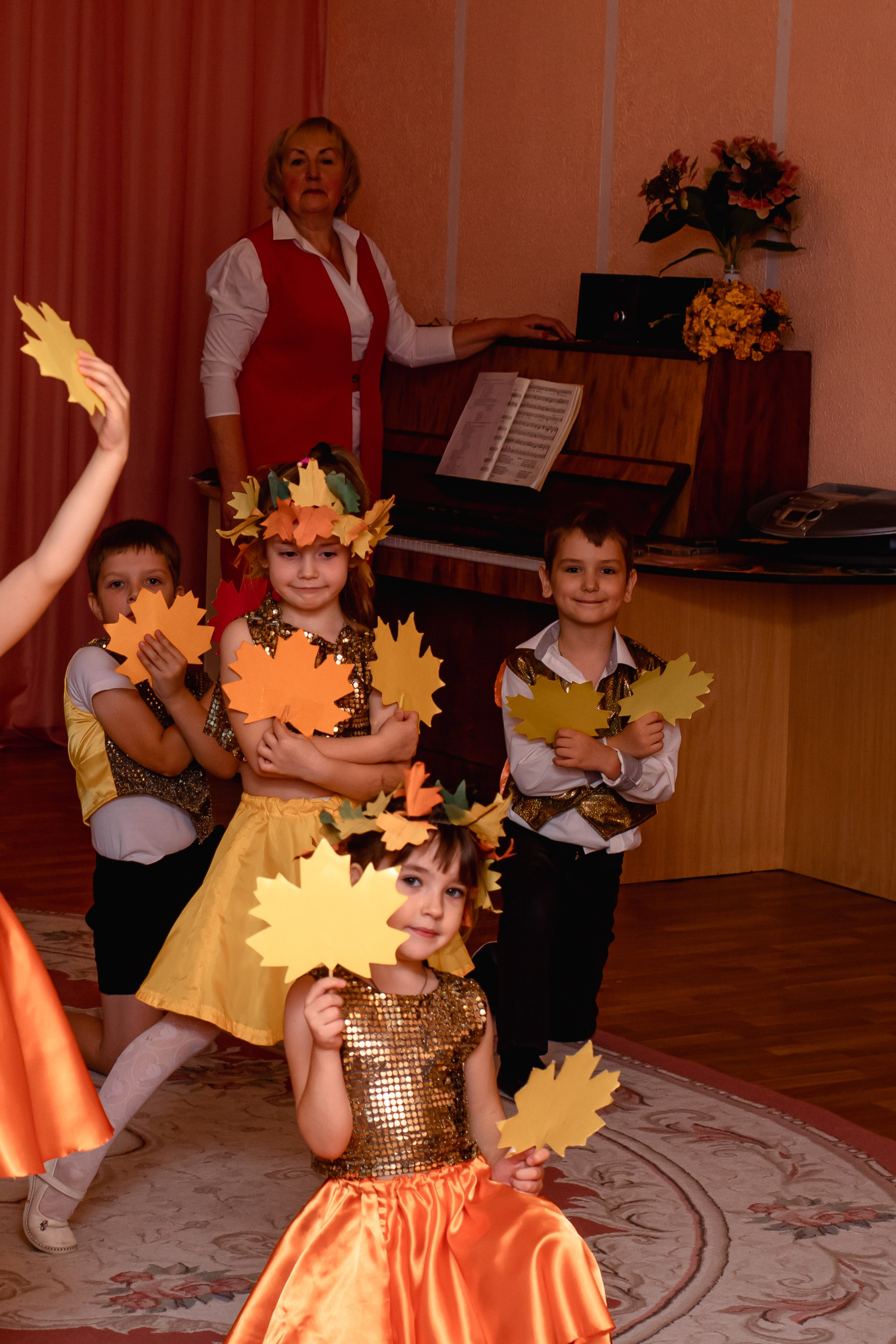 Осенний праздник в детском саду. Маргарита. Семейный фотограф в Минске Приболовец Светлана