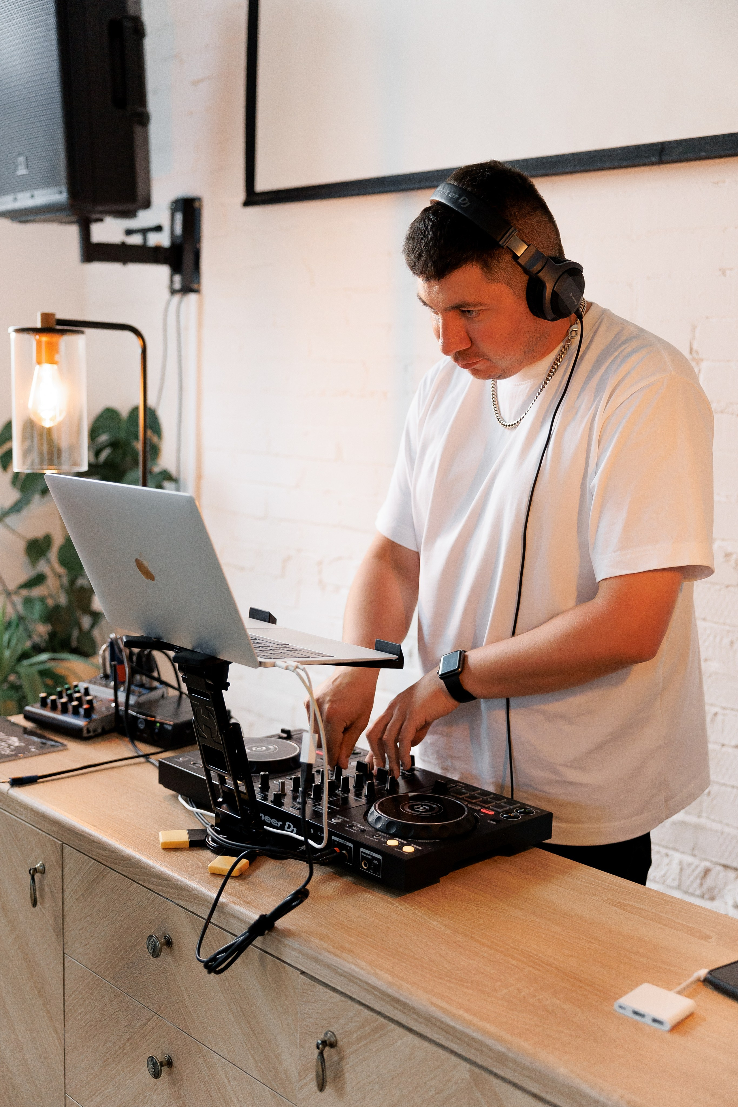 Свадебная вечеринка лофт Телескоп. Свадебный фотограф Домодедово Москва Катерина Алехина