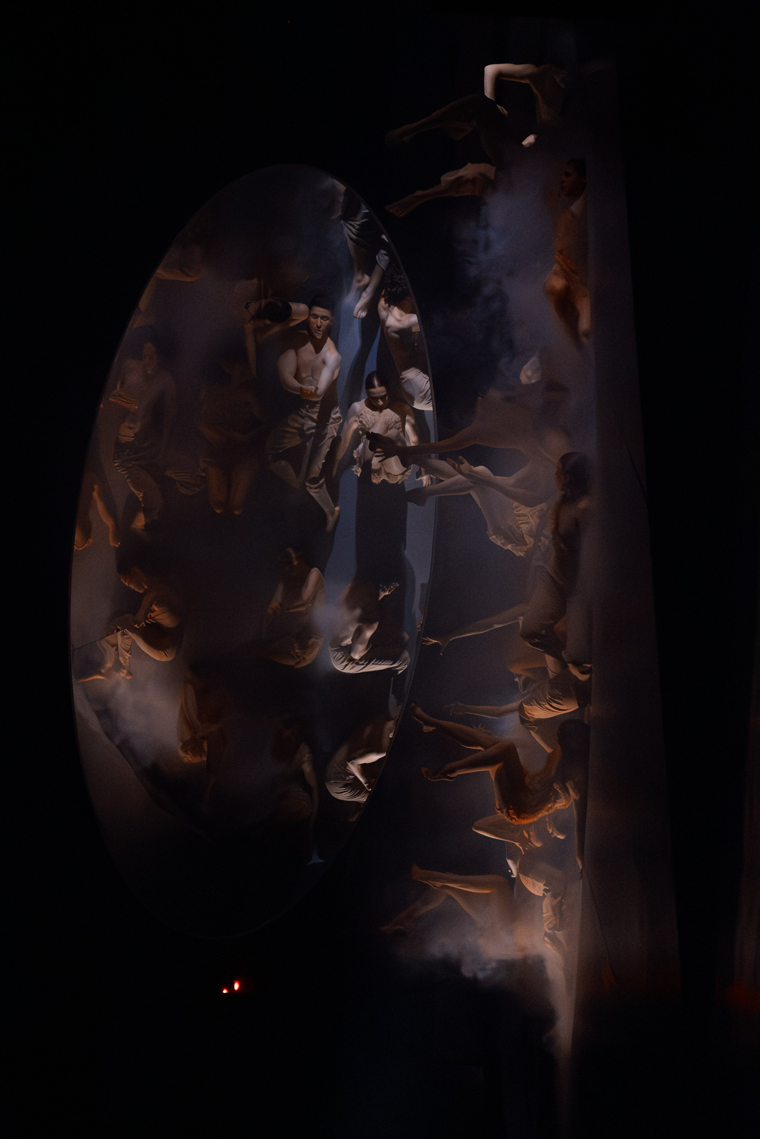 KONTAKT. Fusion Wedding Photographer