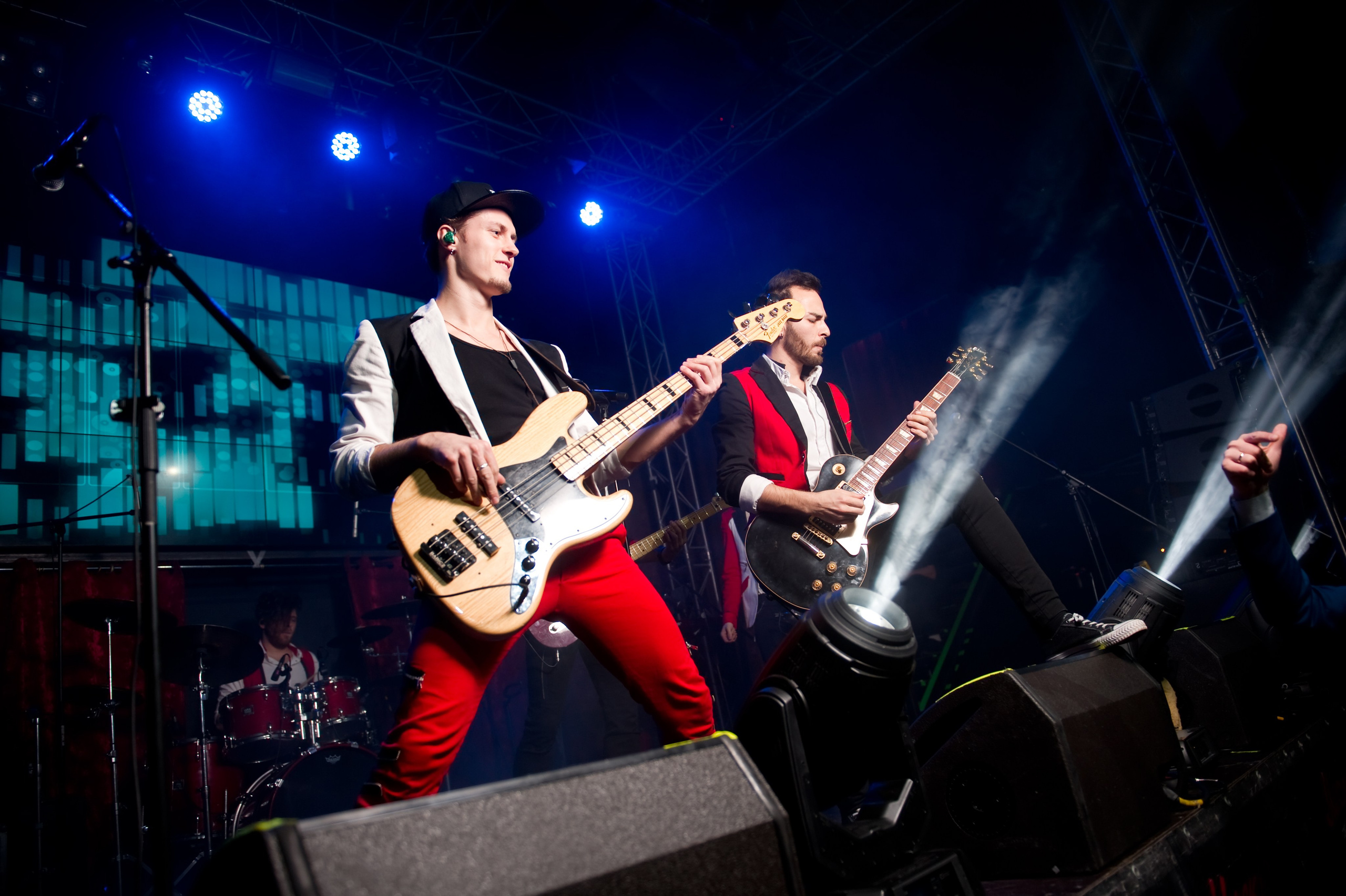 Новогодний корпоратив Summit. Репортажный фотограф и видеограф Слава Думчев. Тимбилдинги, отчетники, корпоративы