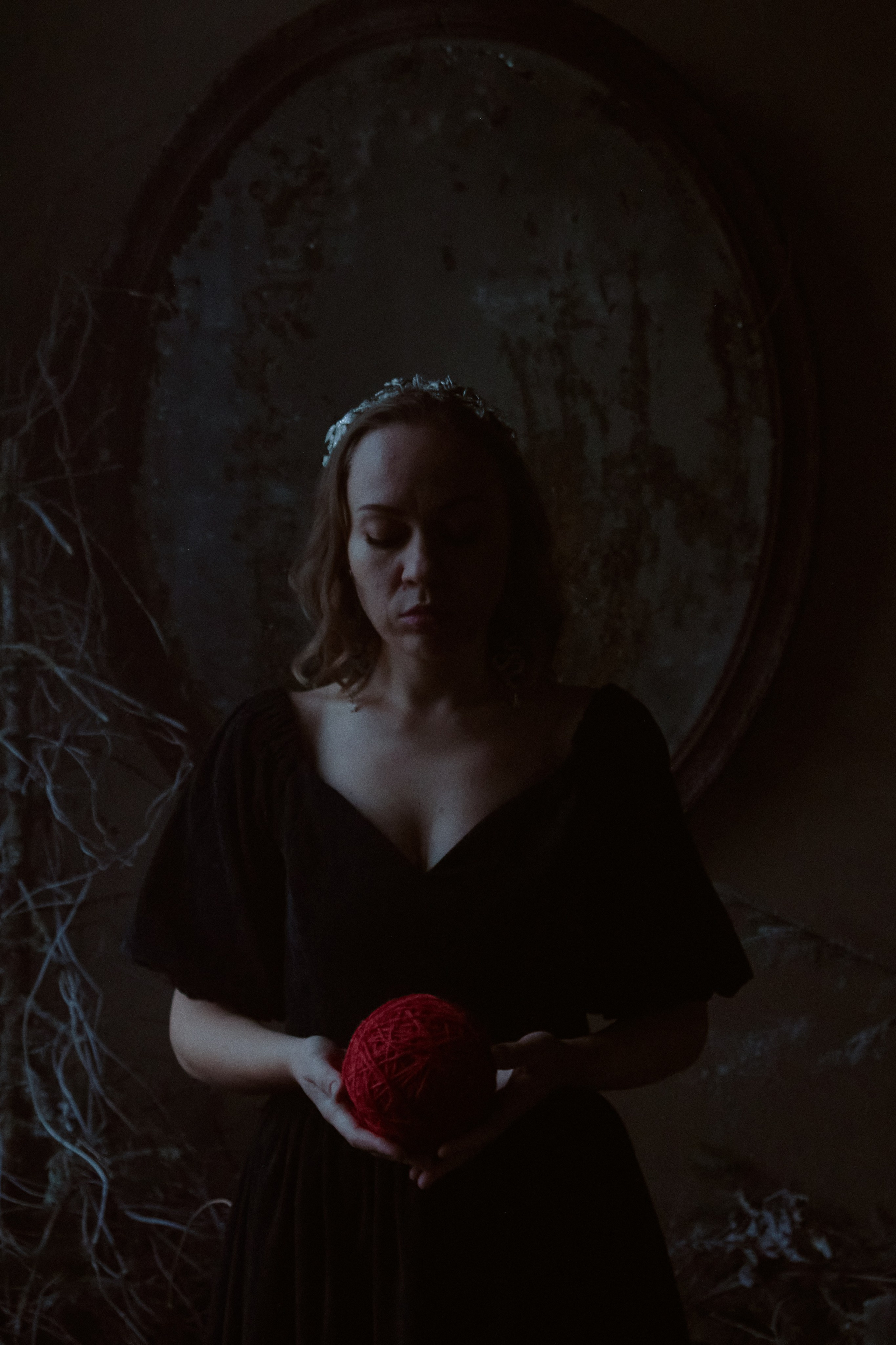 Тень. Фотограф лавстори Москва/МО Приятелева Ангелина