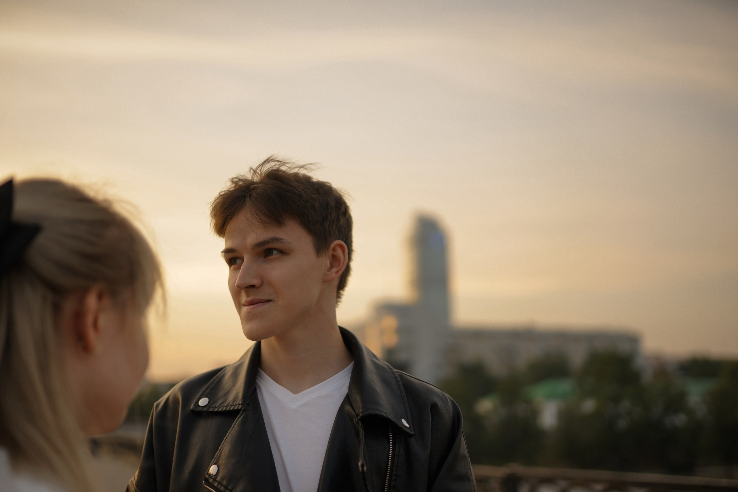 Как любовь твою понять?