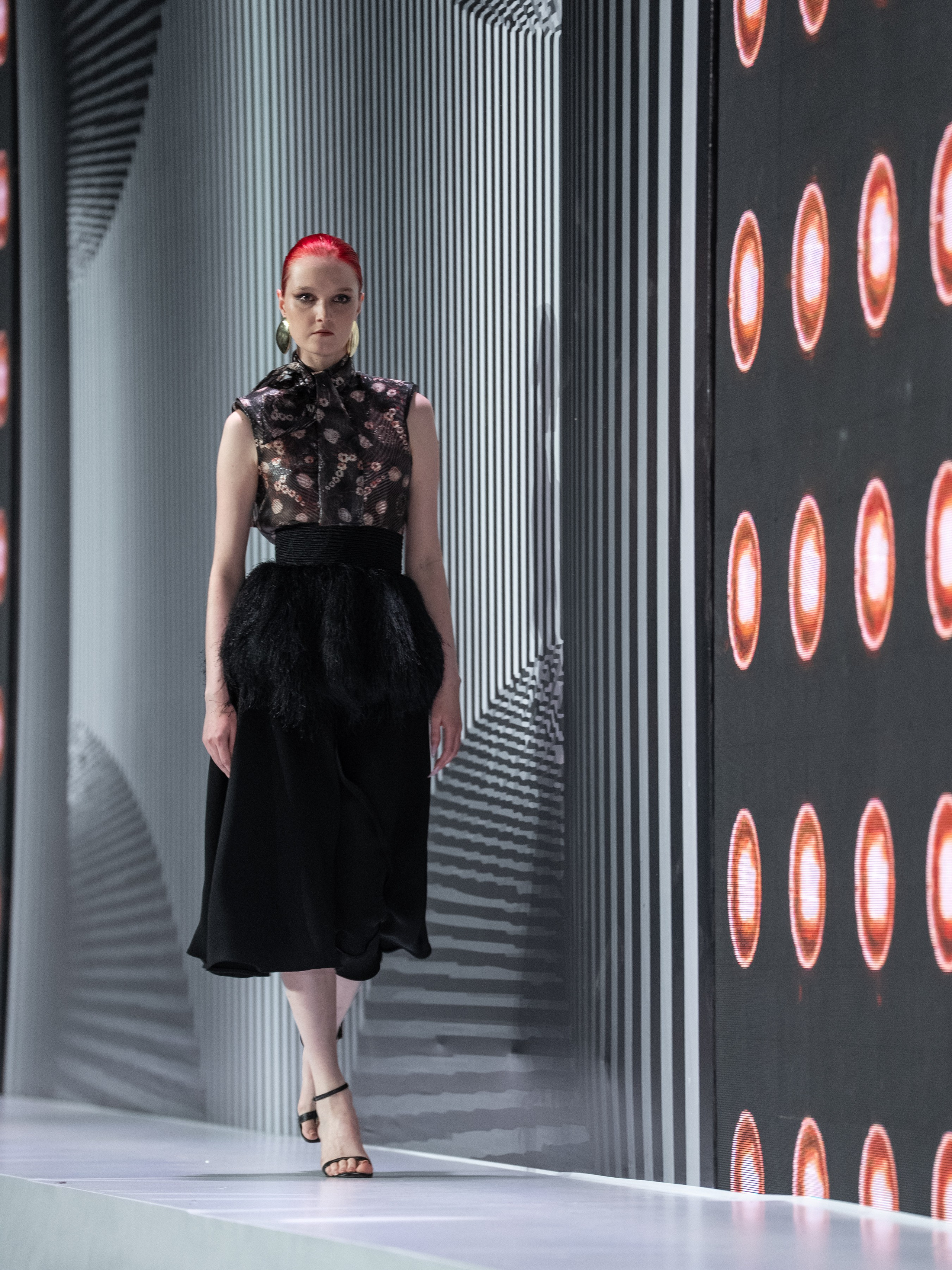 NIKITA OKISHEV. Сайт Алматинского НЮ АРТ, будуар и фэшн фотографа Дениса Карпенко