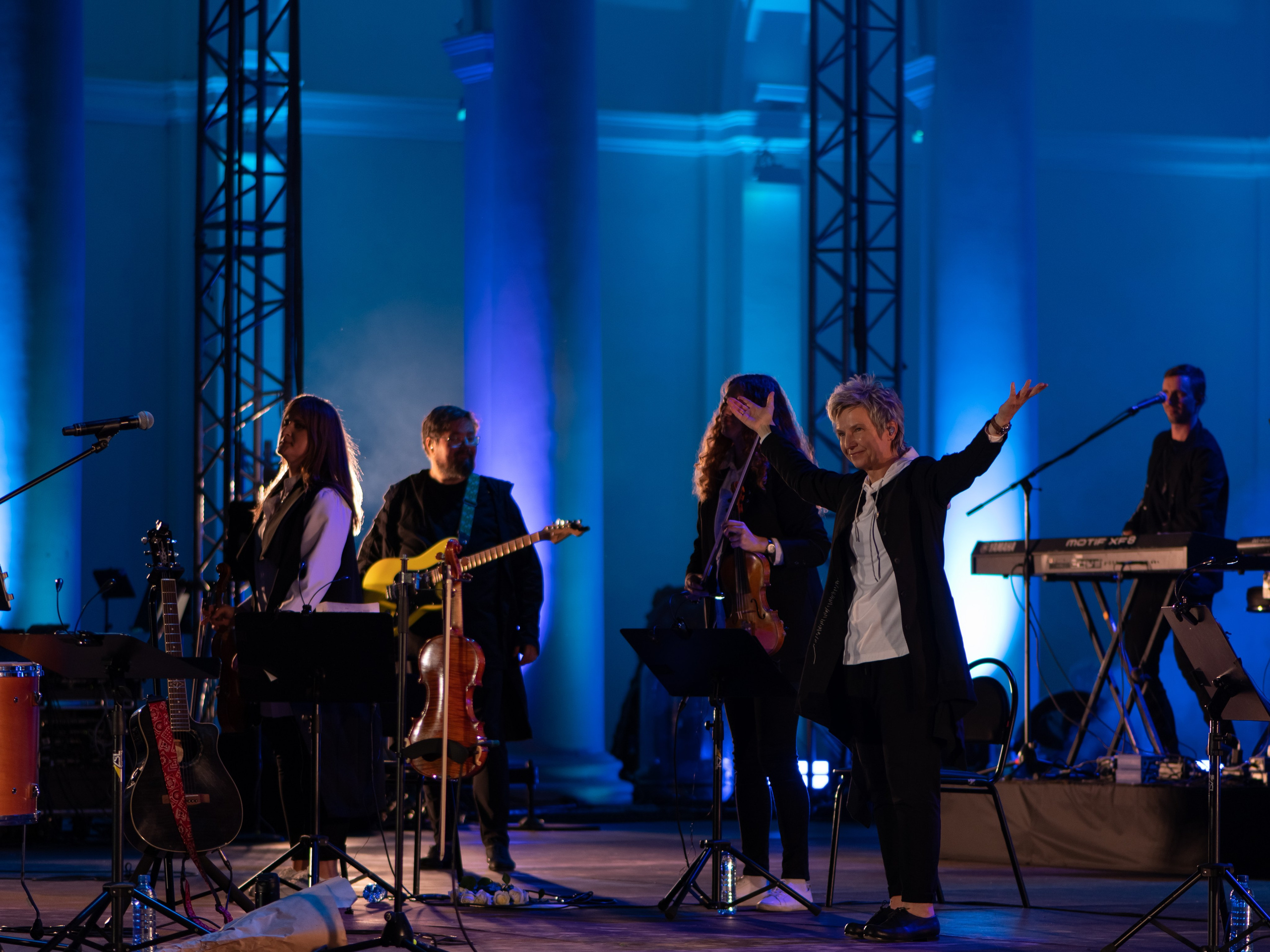 Светлана Сурганова и Оркестр фото