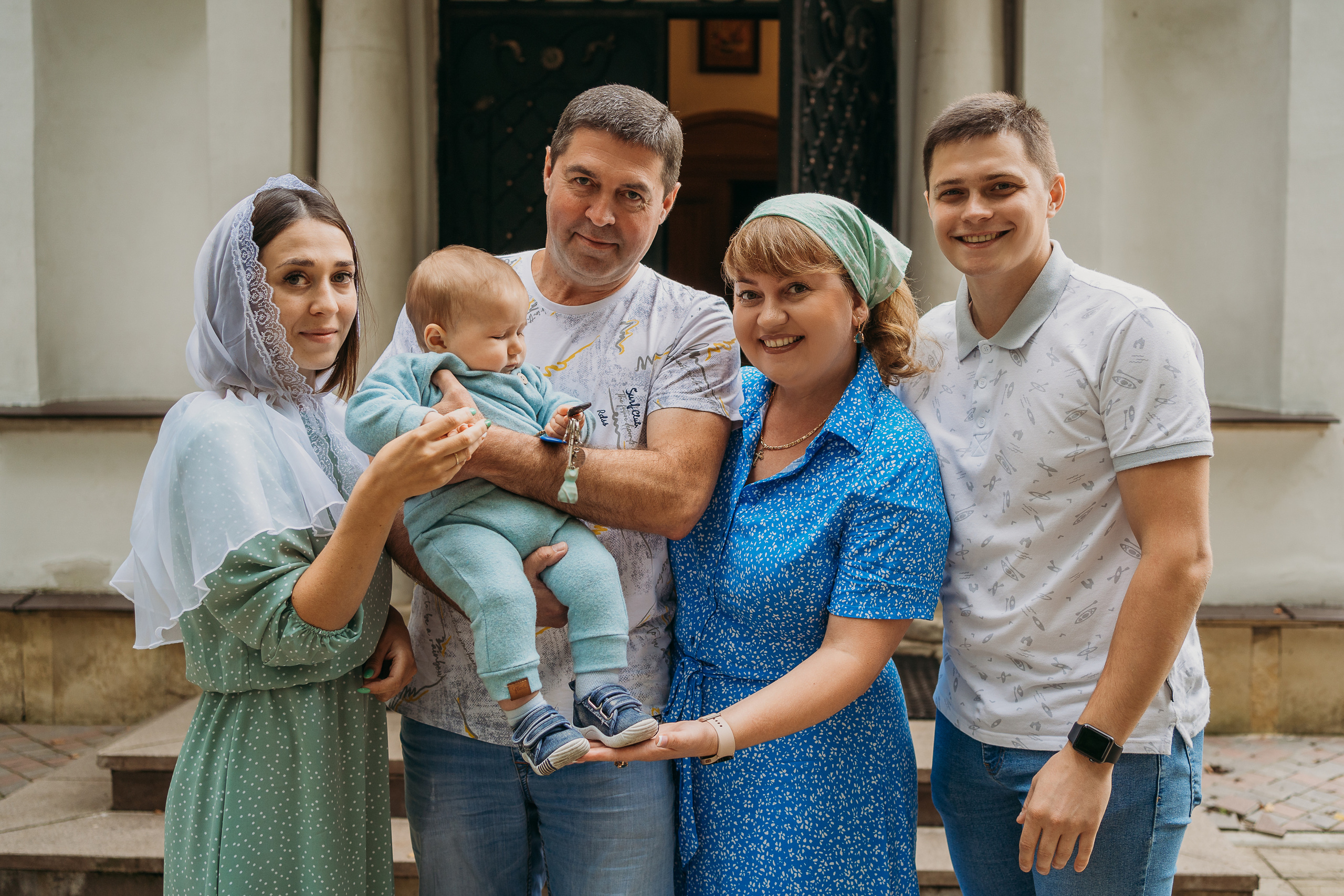 крещение ребенка крещение младенца крестины фотограф на крещение фотограф на крестины церковный фотограф детская фотосъемка семейная фотосессия детский фотограф семейный фотограф младенец семья православие православная вера таинства православной церкви православный фотограф православная семья вера церковь храм фотограф в храм фотосъемка в храме