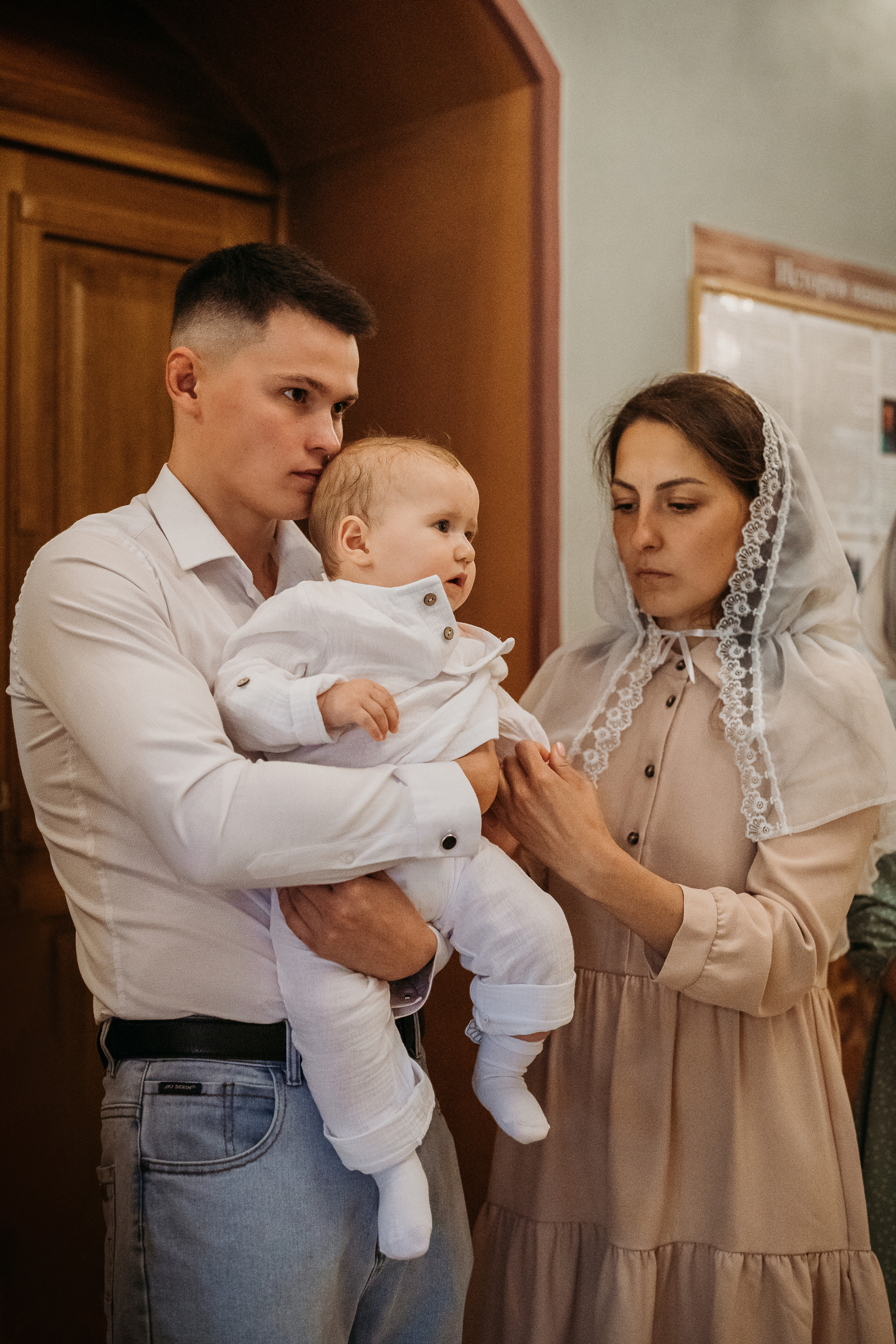 крещение ребенка крещение младенца крестины фотограф на крещение фотограф на крестины церковный фотограф детская фотосъемка семейная фотосессия детский фотограф семейный фотограф младенец семья православие православная вера таинства православной церкви православный фотограф православная семья вера церковь храм фотограф в храм фотосъемка в храме