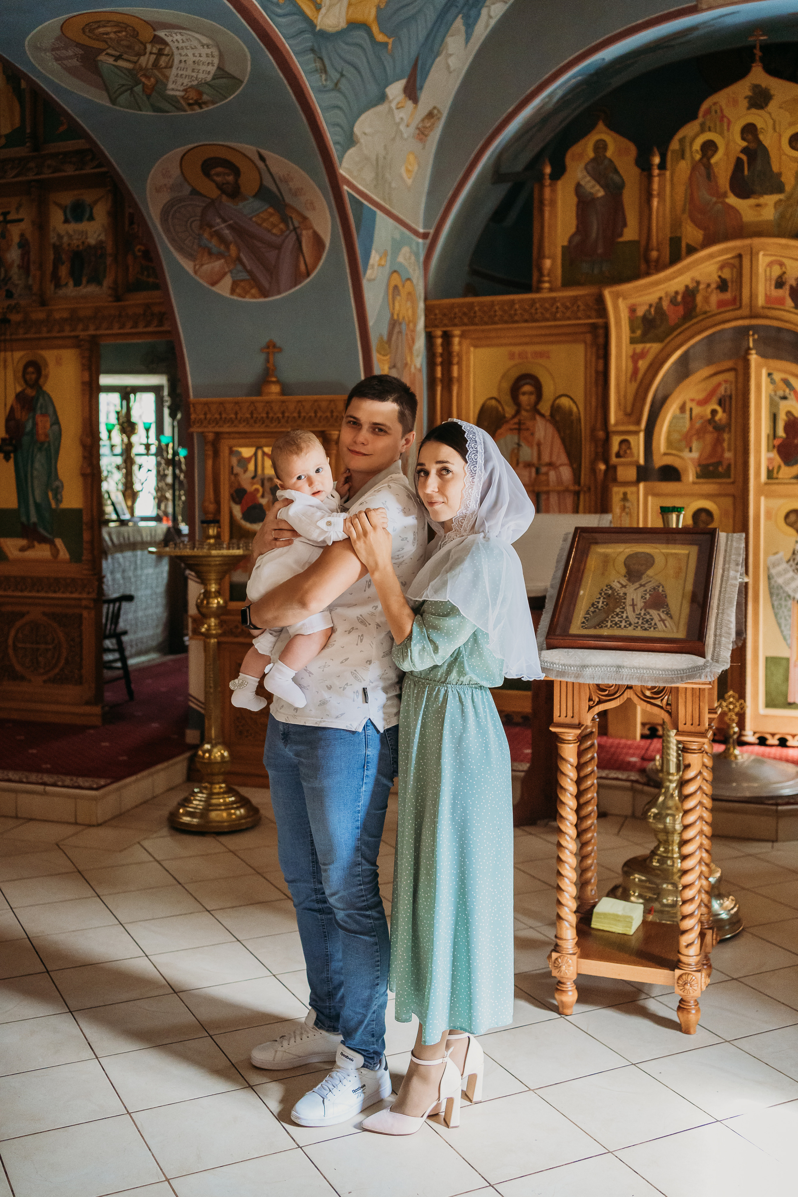 крещение ребенка крещение младенца крестины фотограф на крещение фотограф на крестины церковный фотограф детская фотосъемка семейная фотосессия детский фотограф семейный фотограф младенец семья православие православная вера таинства православной церкви православный фотограф православная семья вера церковь храм фотограф в храм фотосъемка в храме