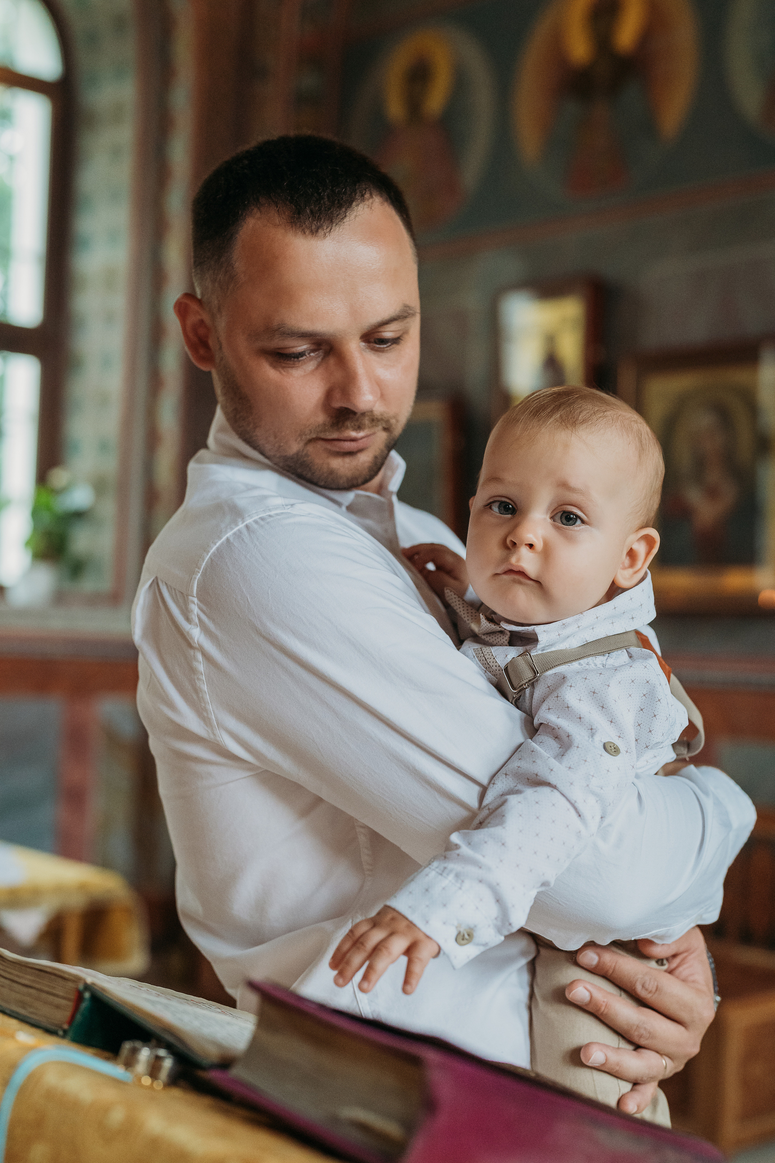 Фотограф на крещение Фотограф на крестины Крещение ребенка Крещение младенца Православный фотограф Фотосъемка в храме Можно ли фотографировать в храме Как подготовиться к крещению ребенка красивый фотографии Фотограф на крещение Москва найти Фотограф на крещение недорого Крещение ребенка в православном храме