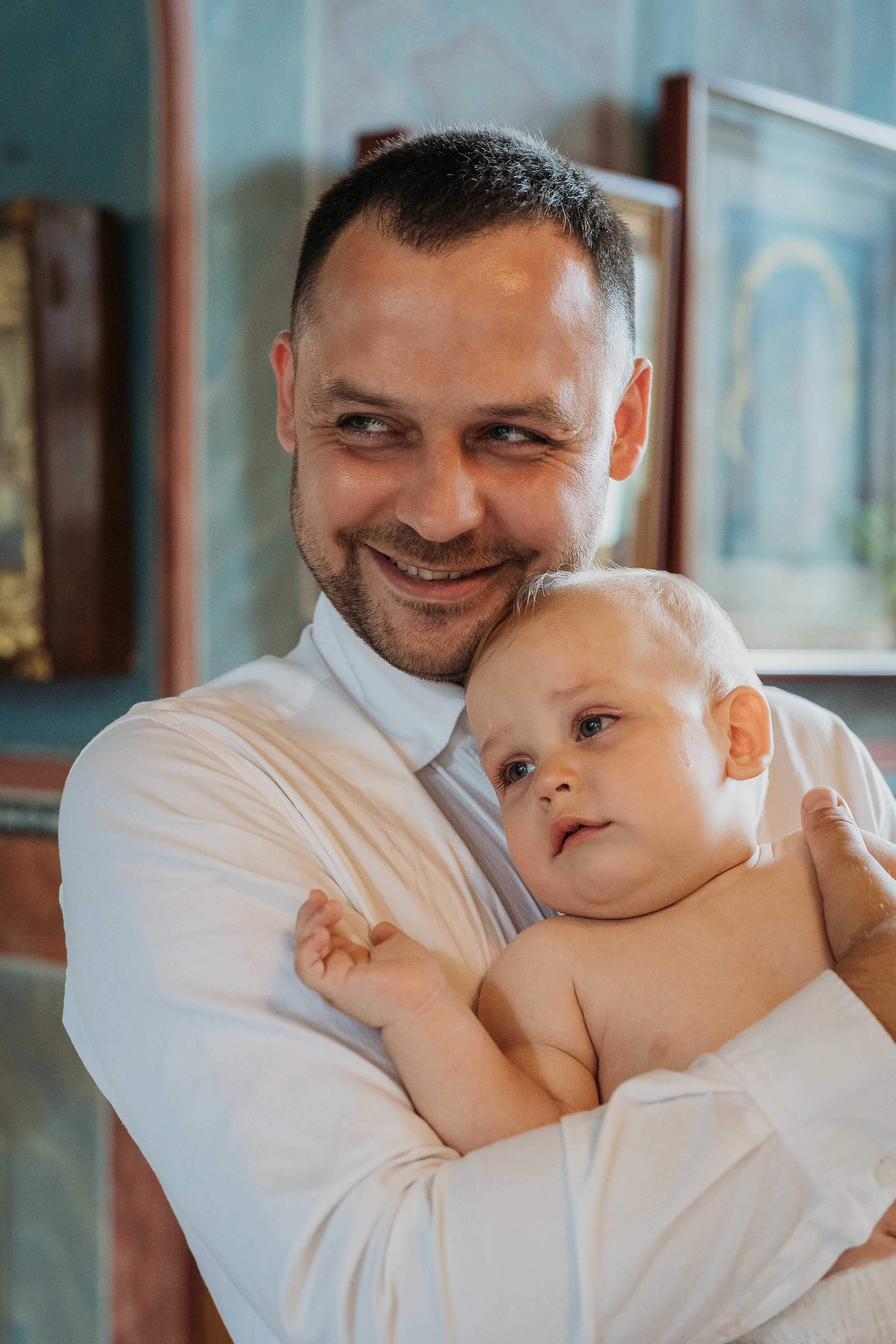 Фотограф на крещение Фотограф на крестины Крещение ребенка Крещение младенца Православный фотограф Фотосъемка в храме Можно ли фотографировать в храме Как подготовиться к крещению ребенка красивый фотографии Фотограф на крещение Москва найти Фотограф на крещение недорого Крещение ребенка в православном храме