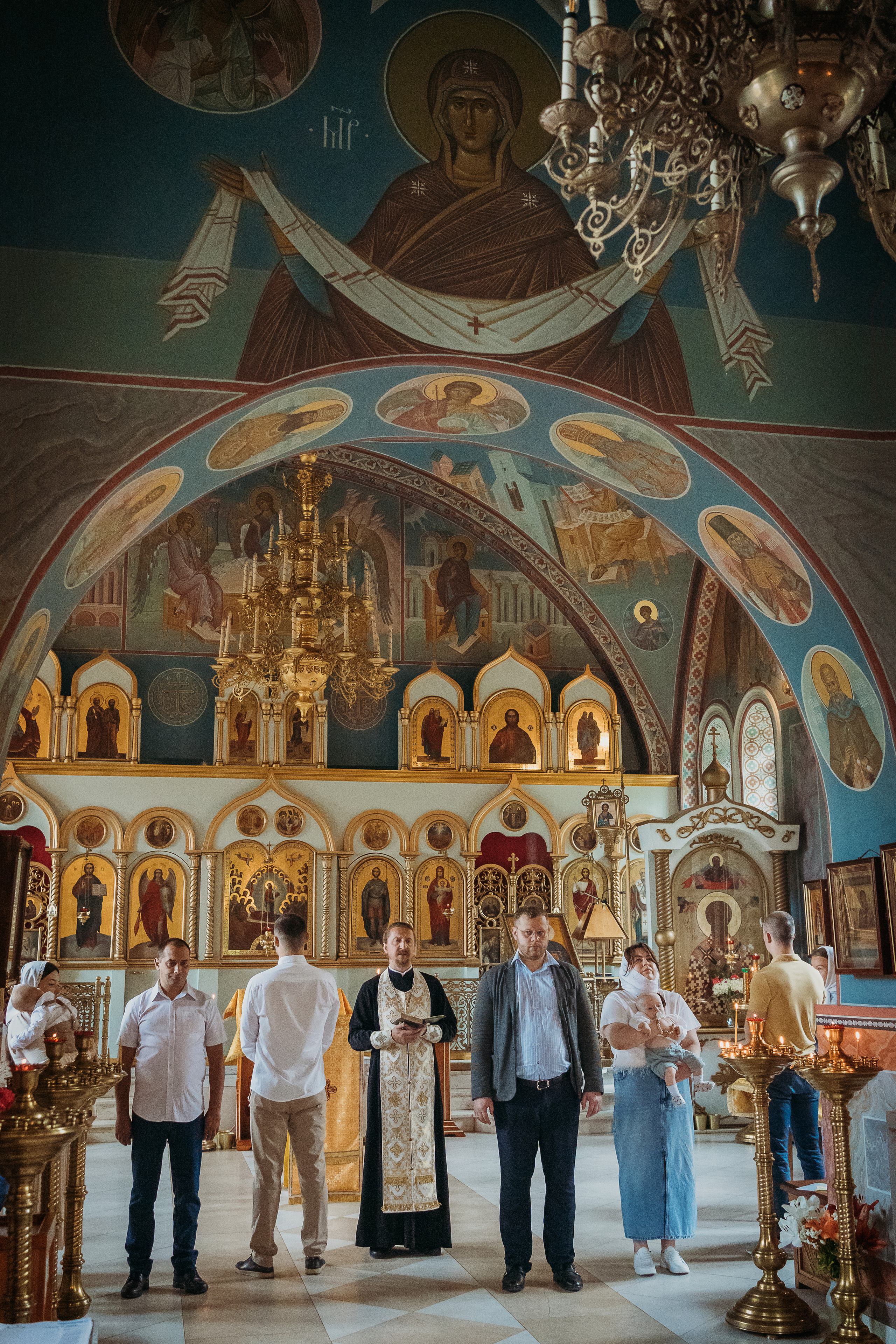 Фотограф на крещение Фотограф на крестины Крещение ребенка Крещение младенца Православный фотограф Фотосъемка в храме Можно ли фотографировать в храме Как подготовиться к крещению ребенка красивый фотографии Фотограф на крещение Москва найти Фотограф на крещение недорого Крещение ребенка в православном храме